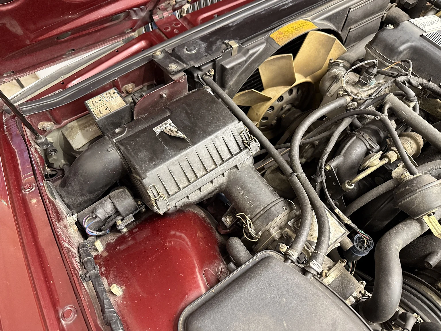 Image of 1991 Jaguar XJ40 Sovereign mechanics (4)