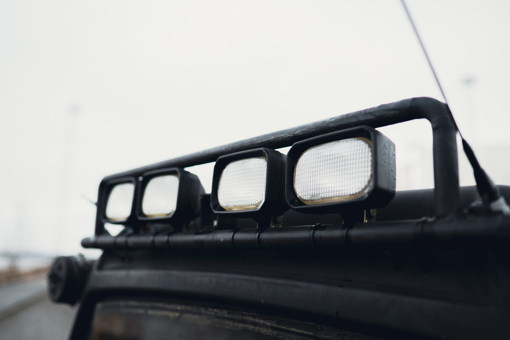 Exteriörbild på 1987 SUZUKI SJ 413 W Samurai 