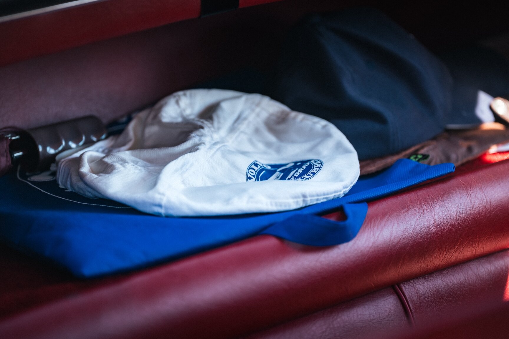 Interior image of 1963 Volvo 1800 S (29)