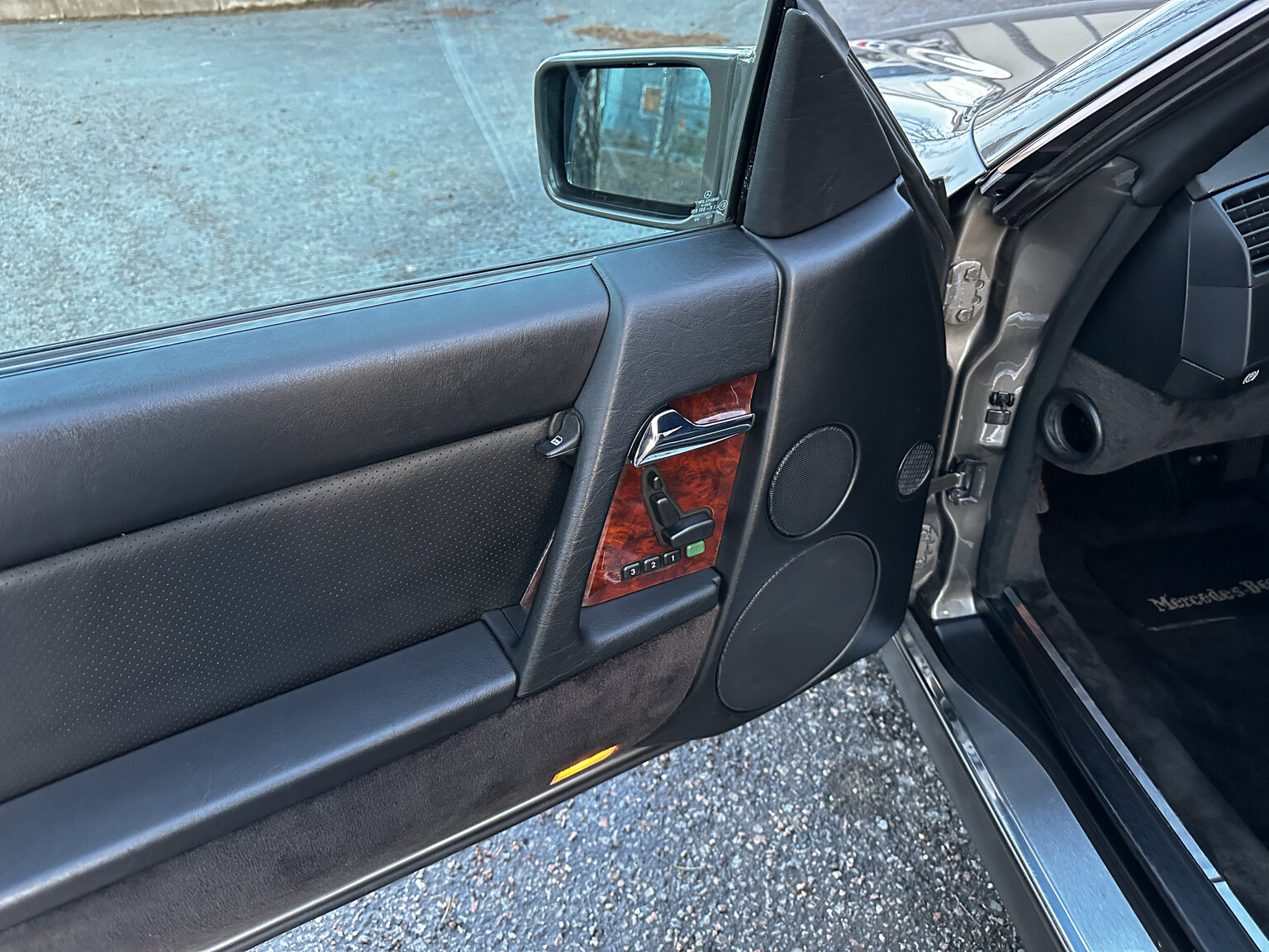 Interiörbild 1990 Mercedes-Benz SL500