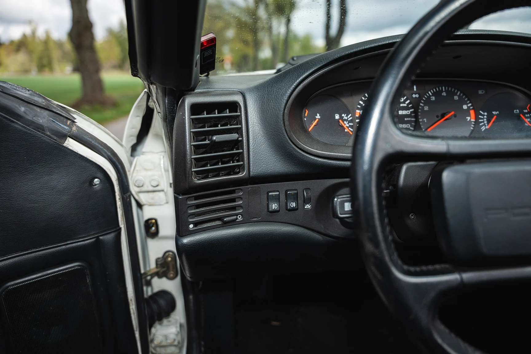 Interiörbild 1990 Porsche 944 S2 Cabriolet  (21)
