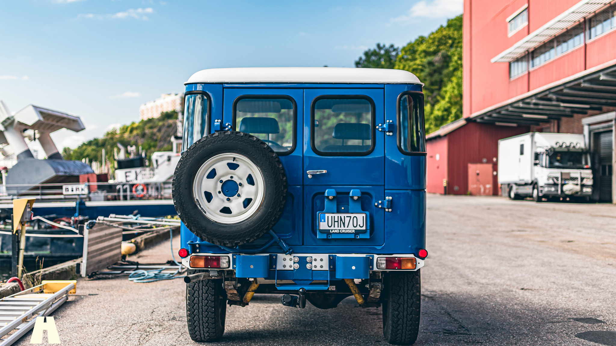 Exterior image of 1984 Toyota Land Cruiser BJ42