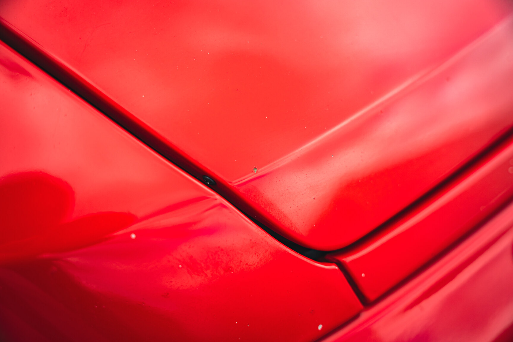 Exterior image of 1990 Porsche 944 Turbo