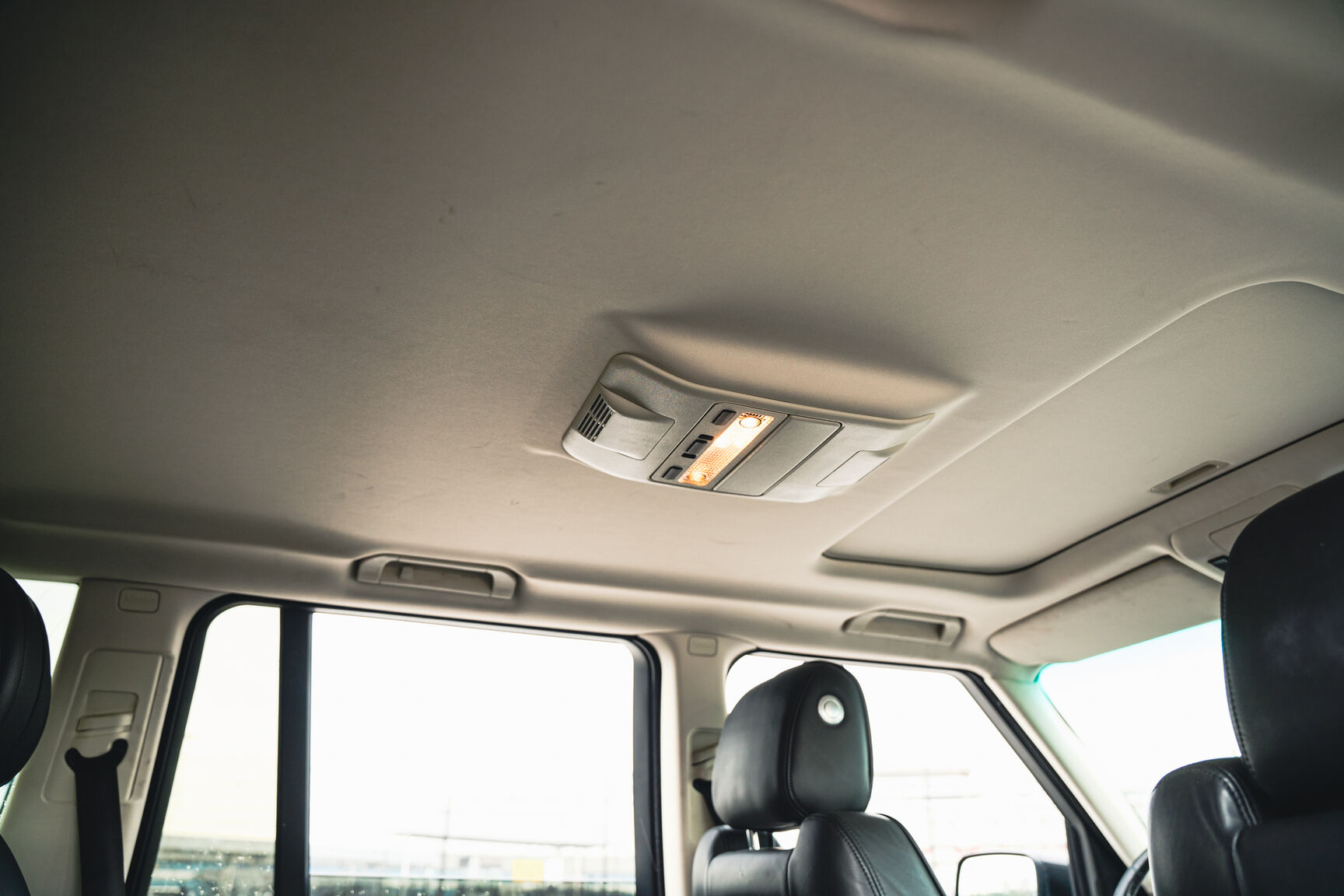 Innenraumfoto von 2012 Range Rover TDV8 Vouge