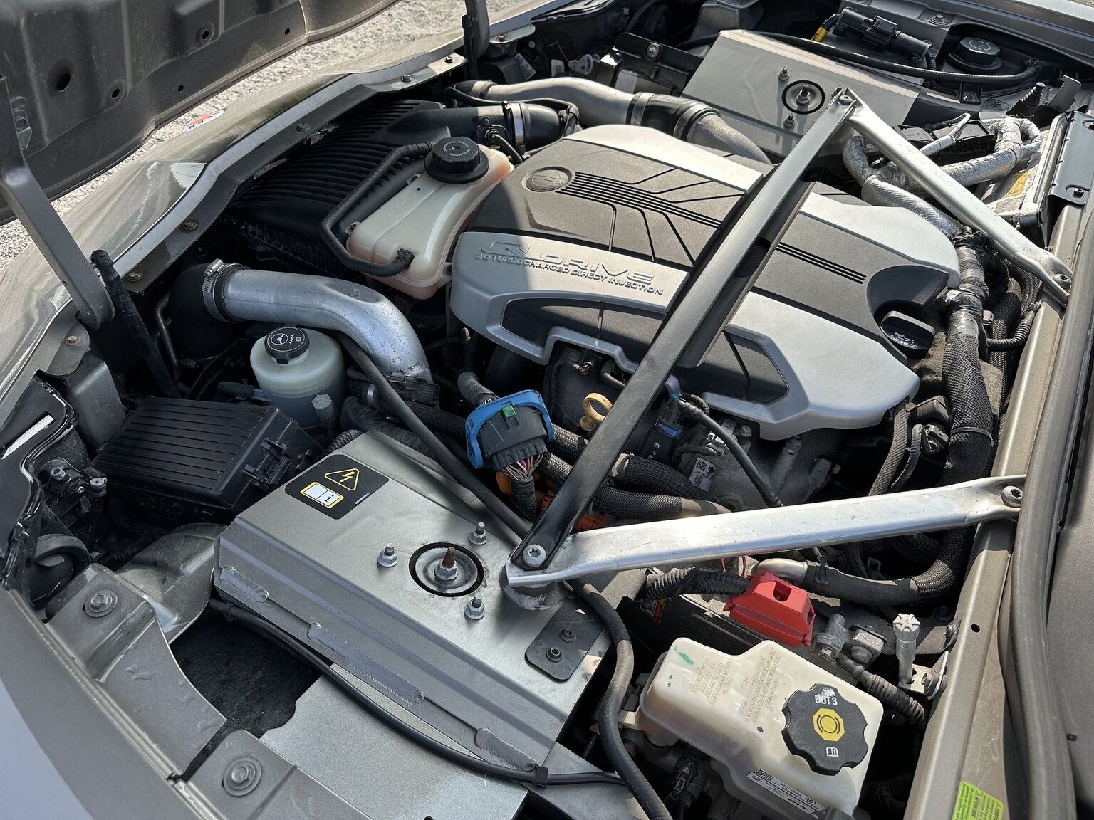 Image of 2012  Fisker Karma mechanics