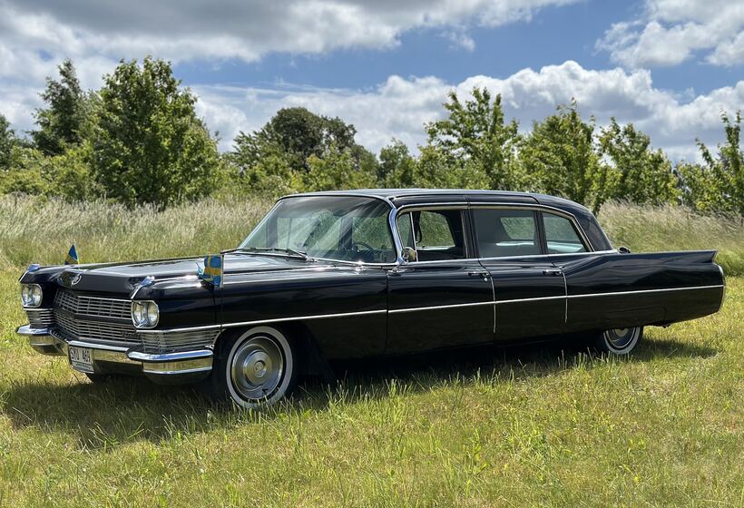 1964 Cadillac Fleetwood Seventy-Five Limousine SYU469