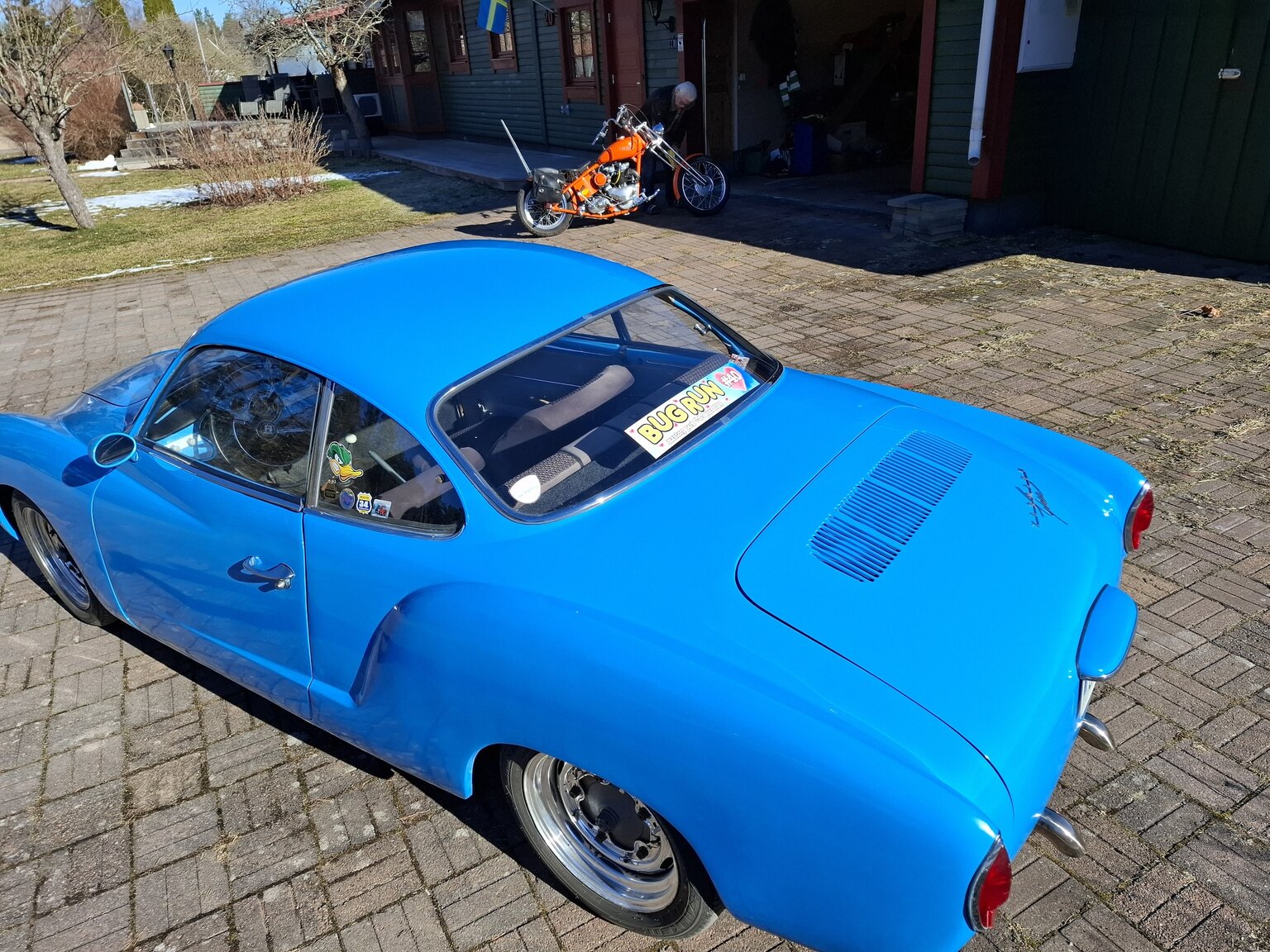 Exteriörbild på 1966 Volkswagen 1300 Karmann-Ghia