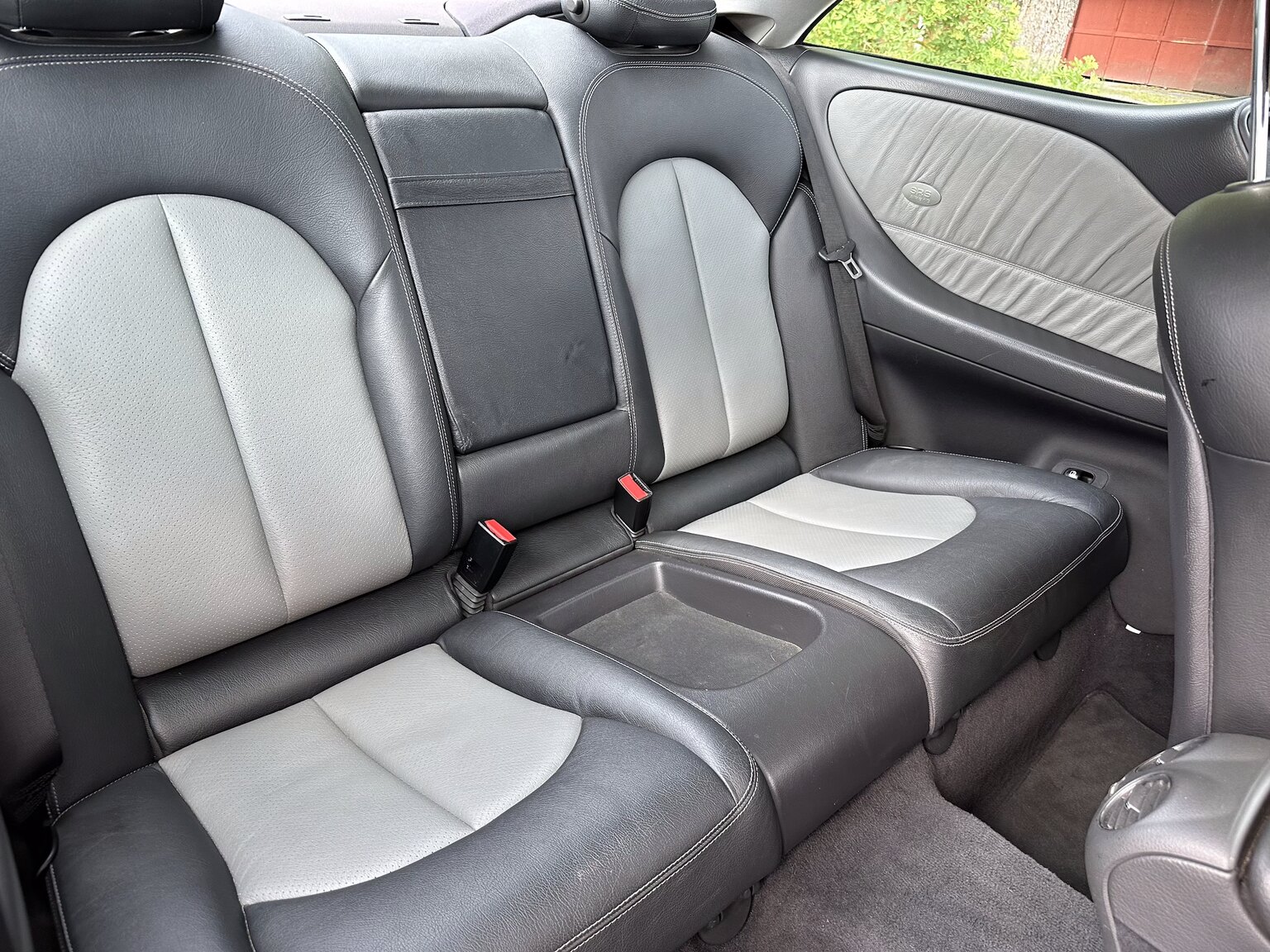 Interiörbild 2003 Mercedes CLK 500