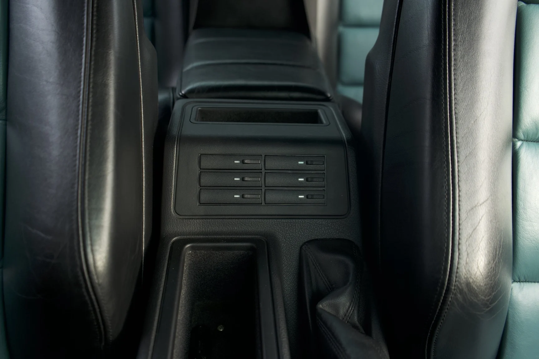 Interiörbild 1992 BMW 850i 6-speed manual - 1 of 49 (53)