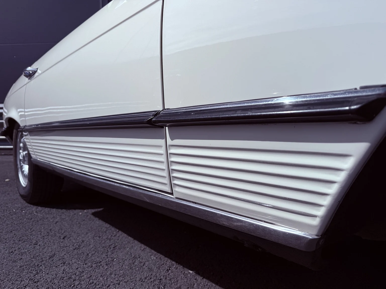 Aussenfoto 1973 Mercedes Benz 350 SL  (61)