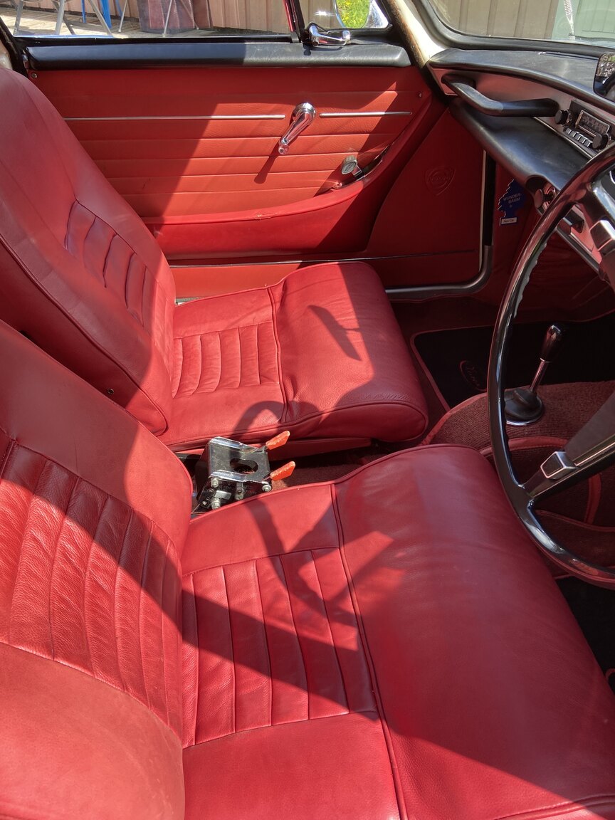 Interior image of 1968 Volvo P1800 S