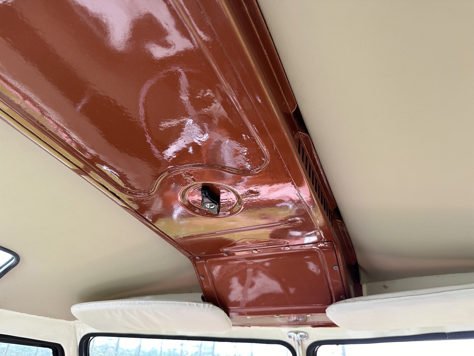 Interior image of 1970 Volkswagen T1