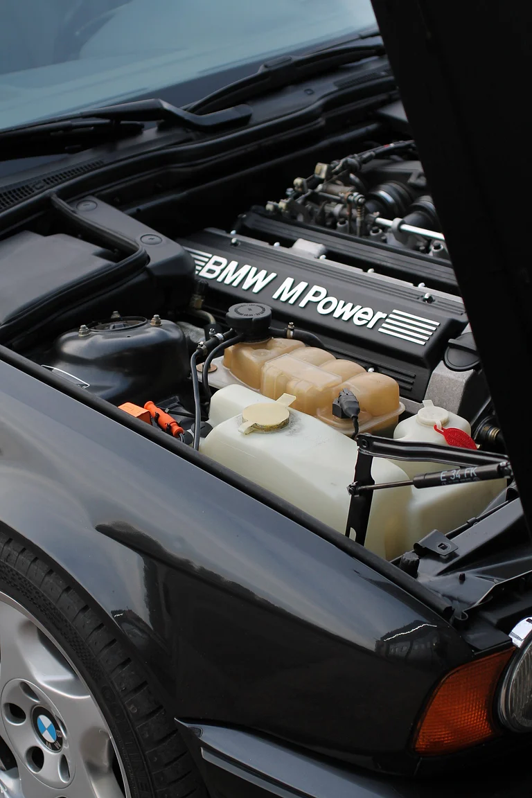 Image of 1993 BMW E34 M5 Touring  mechanics (36)