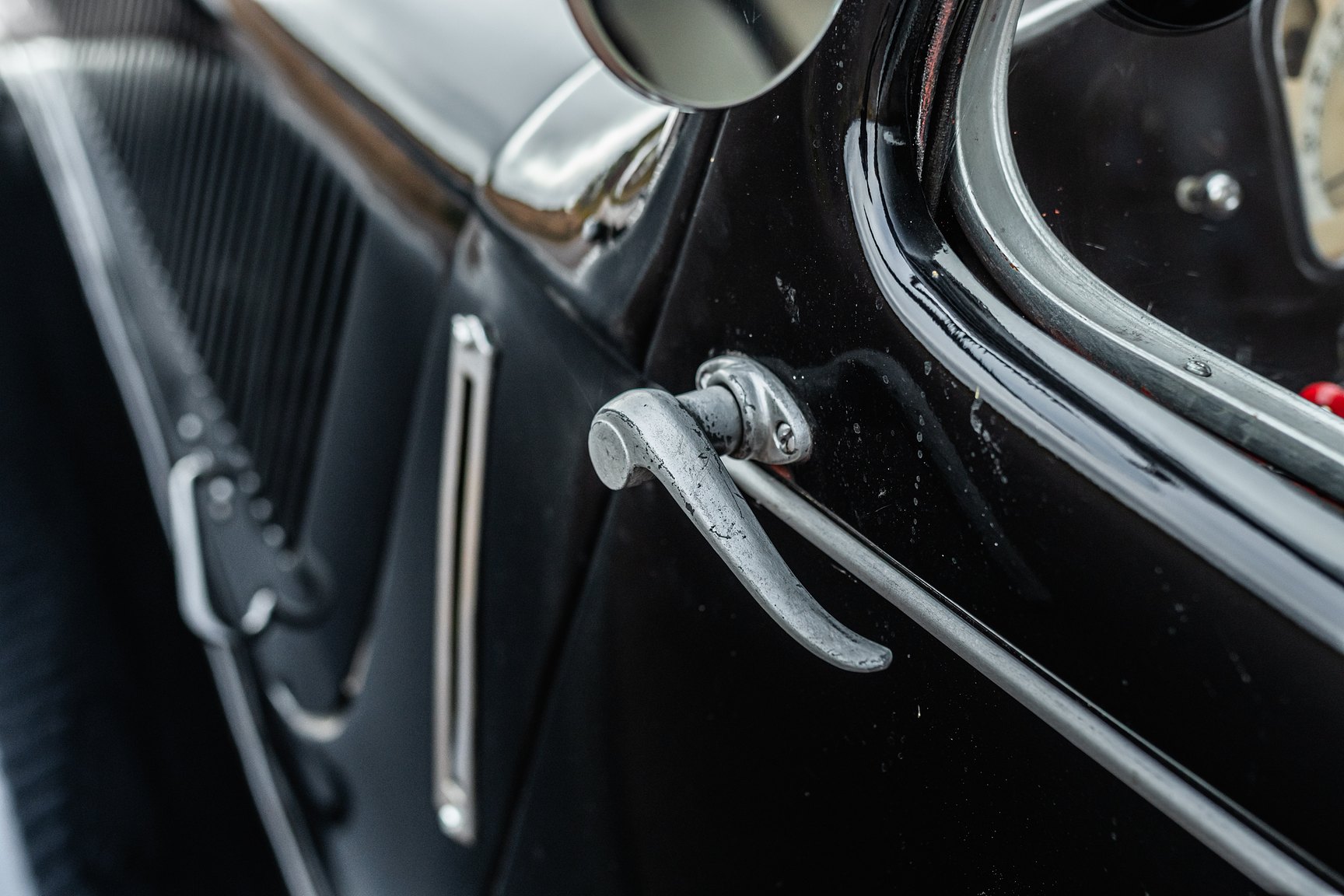 Exterior image of 1951 Citroën Berline 11 Sport