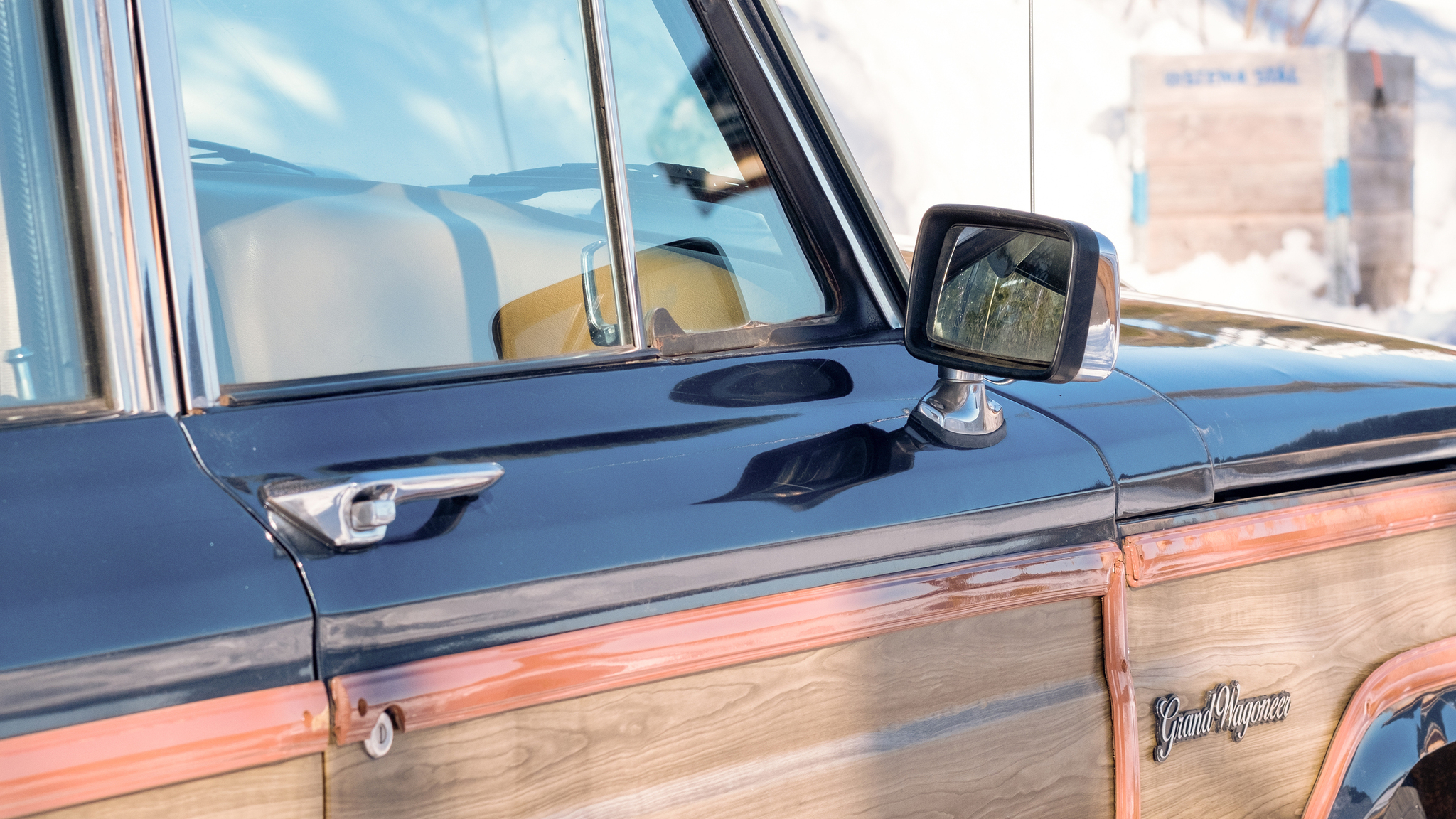 Exteriörbild på 1988 Jeep Grand Wagoneer 5.9