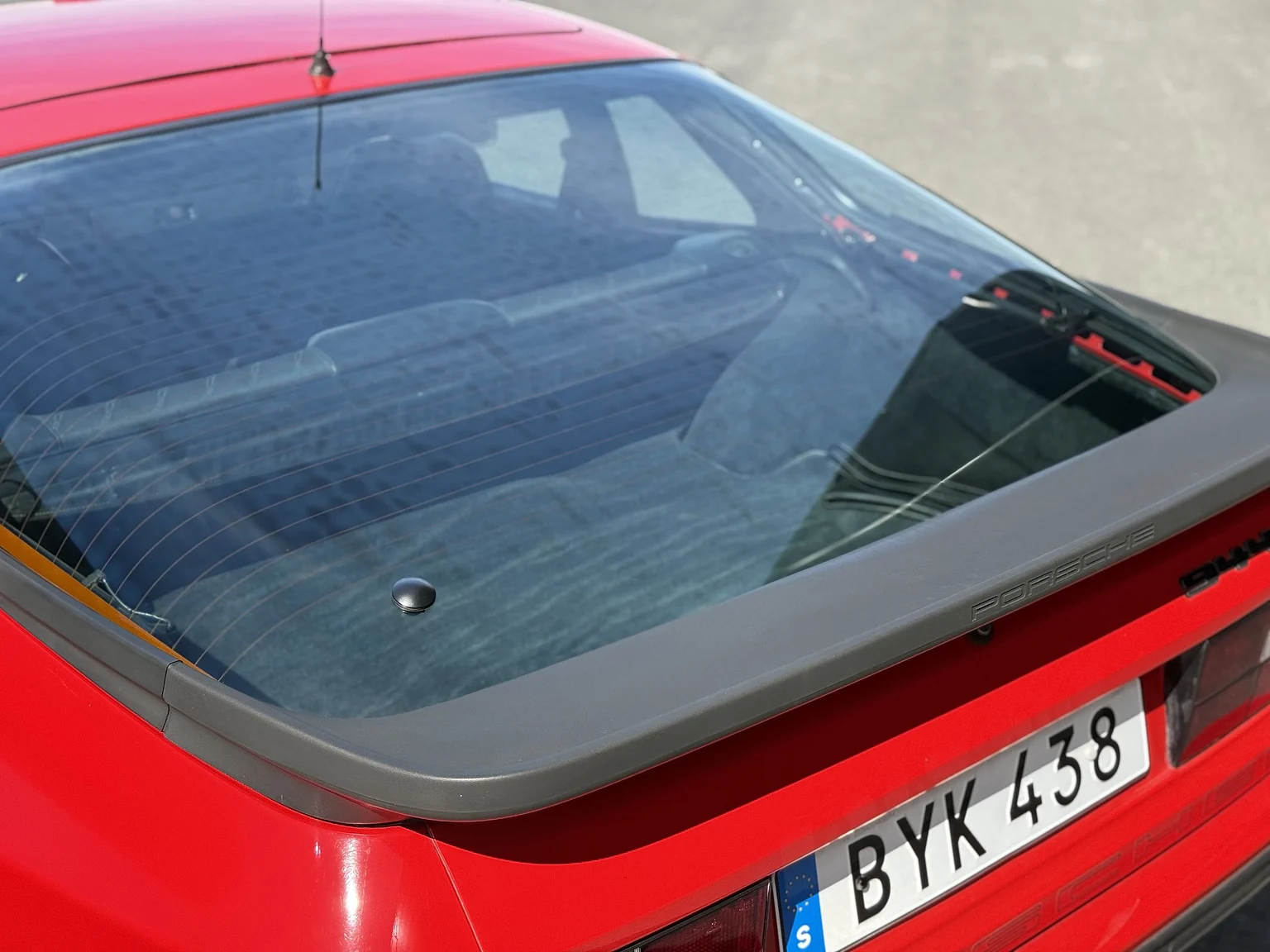 Aussenfoto 1984 Porsche 944 Targa (18)