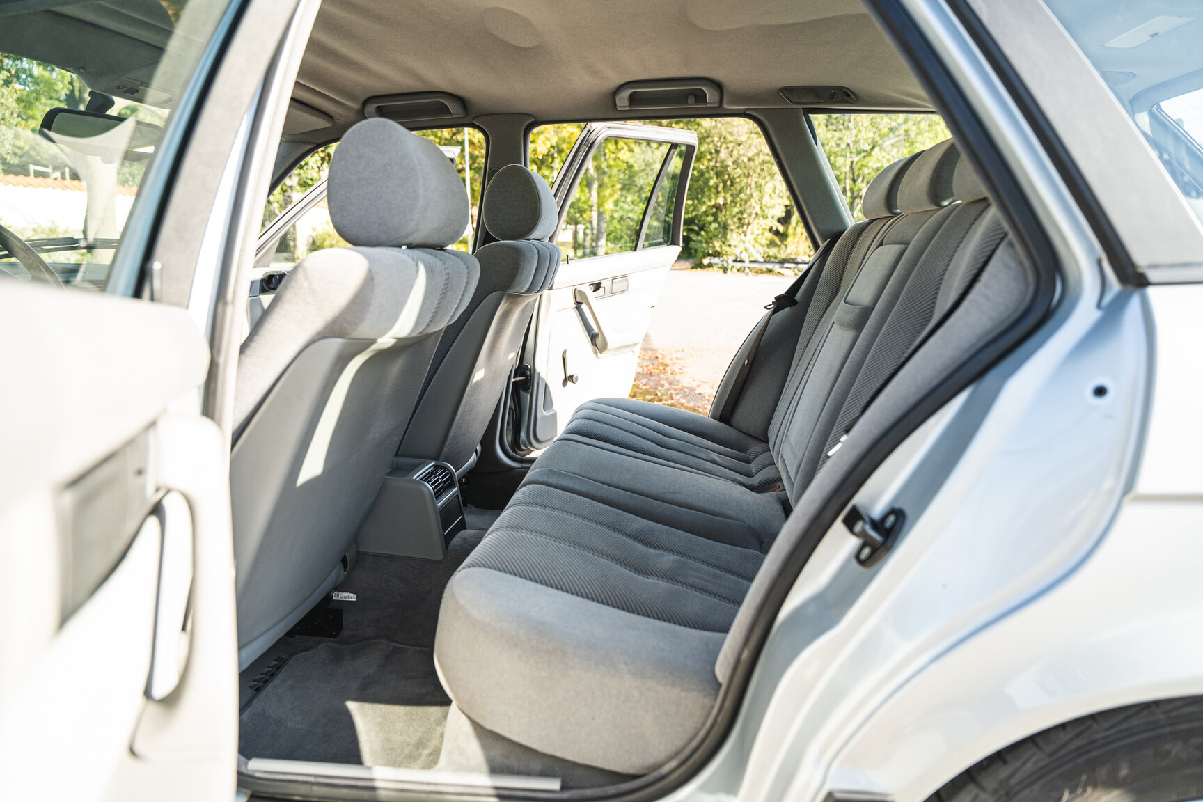 Innenraumfoto von 1994 BMW 520i E34