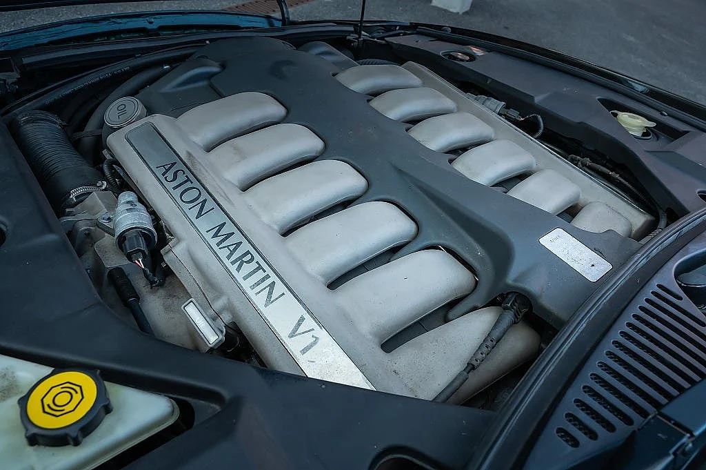 Bild von 2003 Aston Martin DB7 (18)