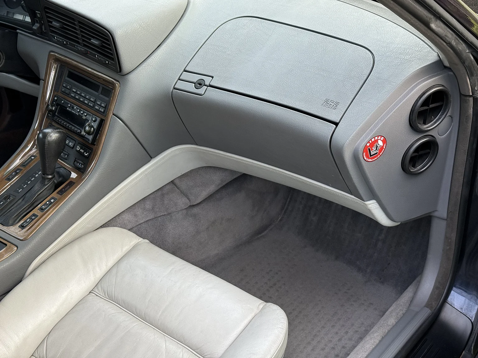 Interiörbild 1994 BMW 840Ci (33)