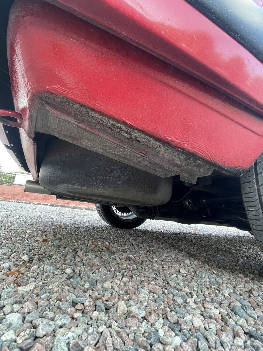 Image of 1987 BMW 320i mechanics