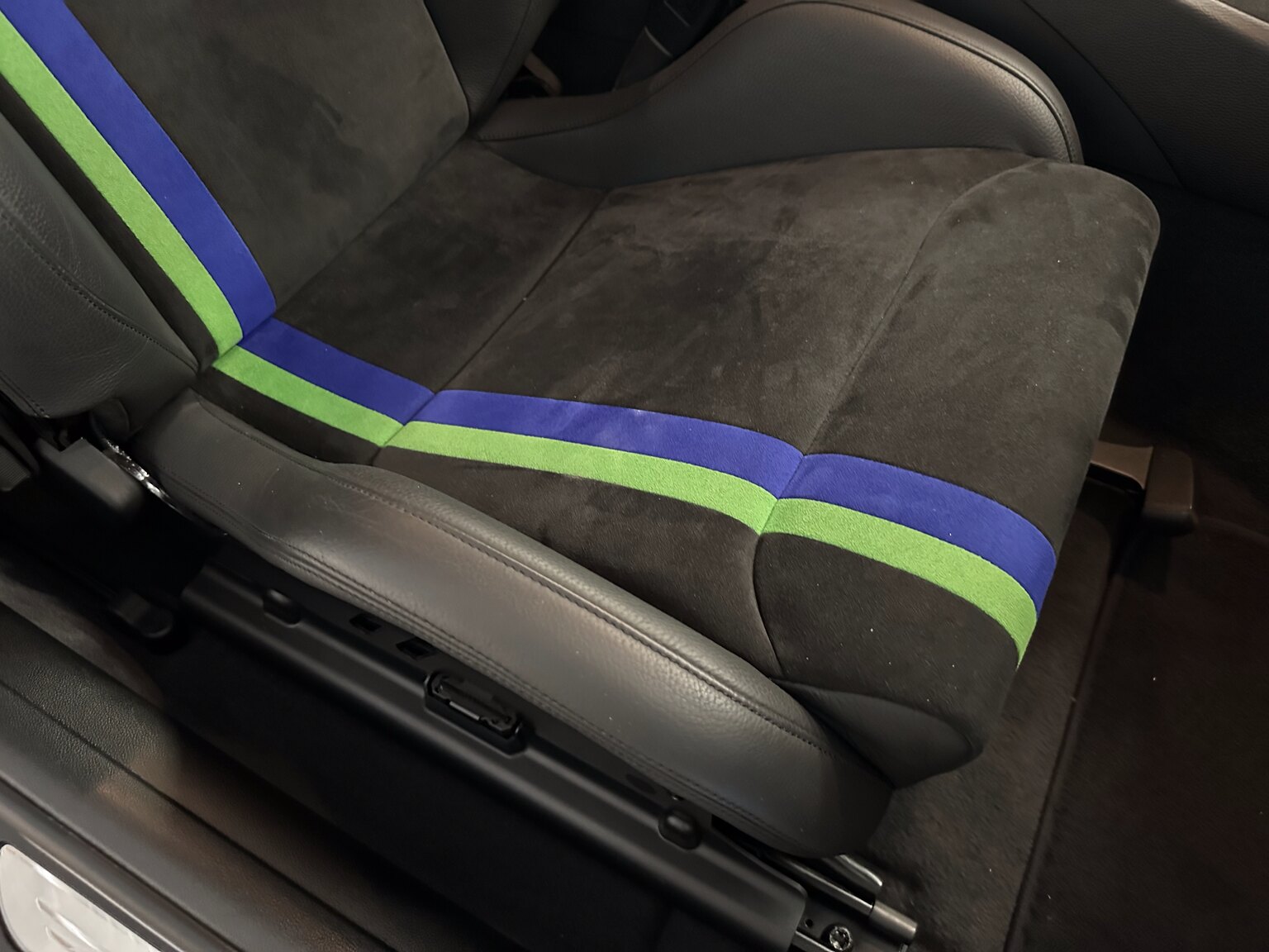 Interior image of 2012 ALPINA B3 GT3 Switch-Tronic