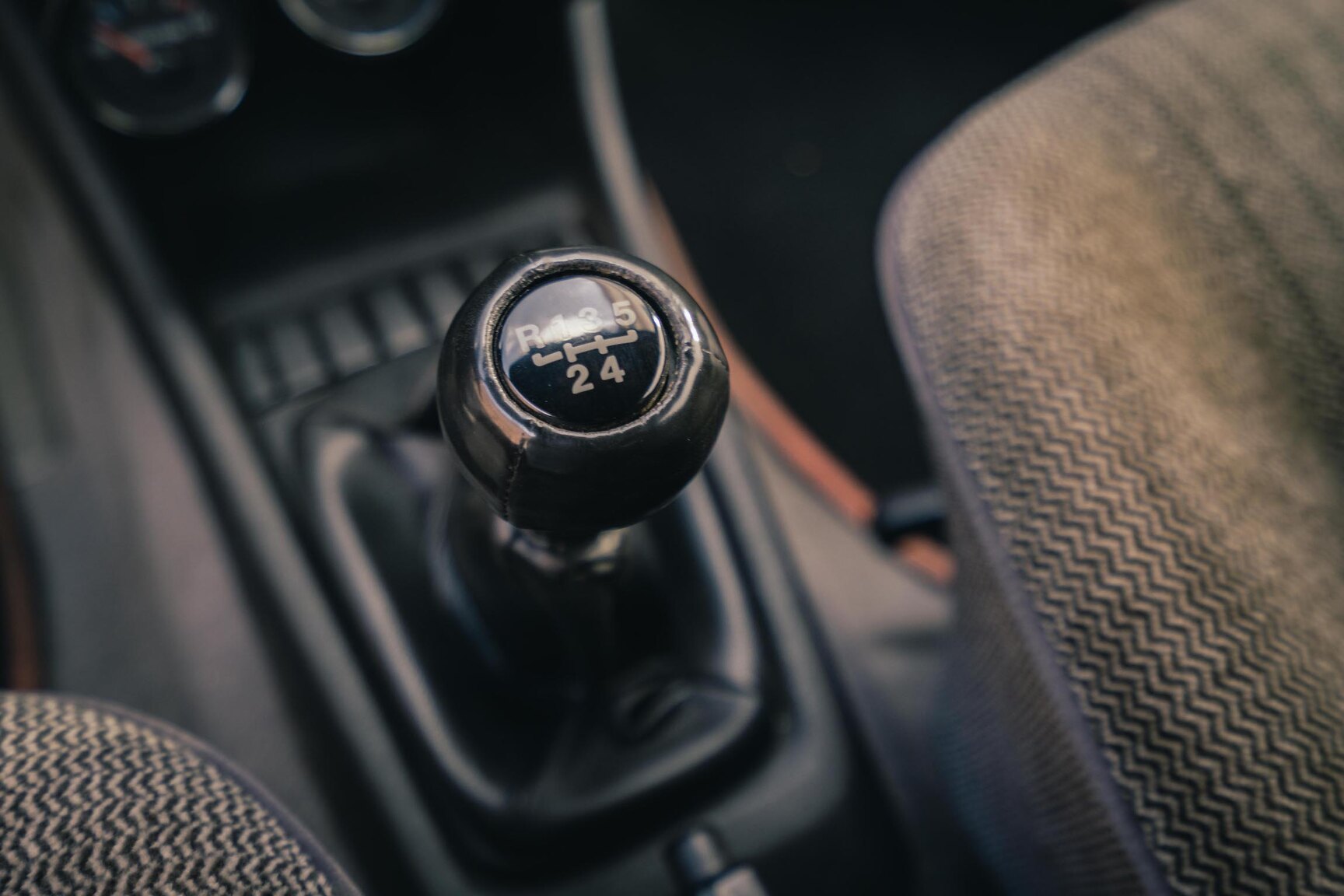 Innenraumfoto von 1988 Volkswagen Golf CL (16)