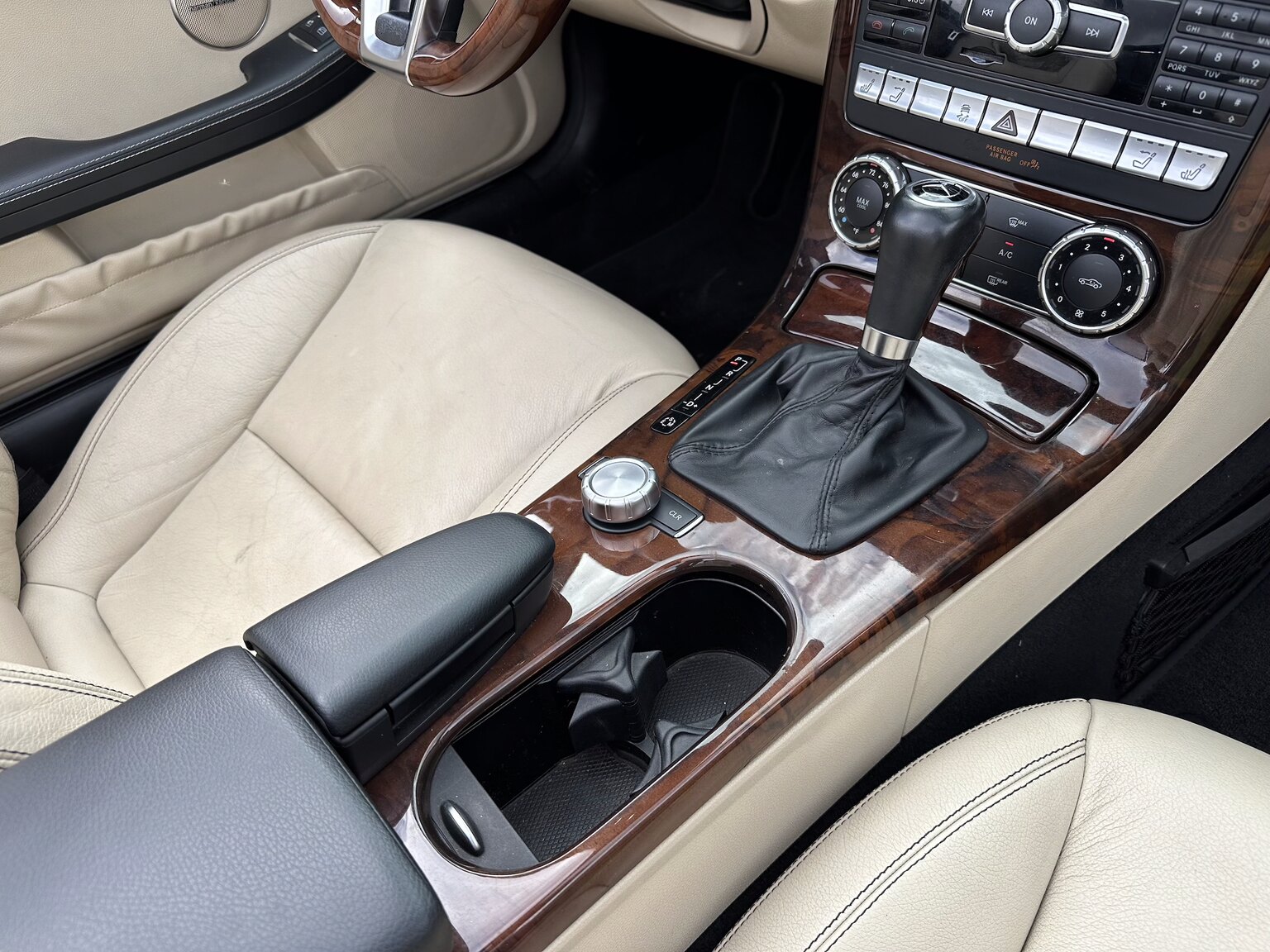Interior image of 2012 Mercedes-Benz SLK 350