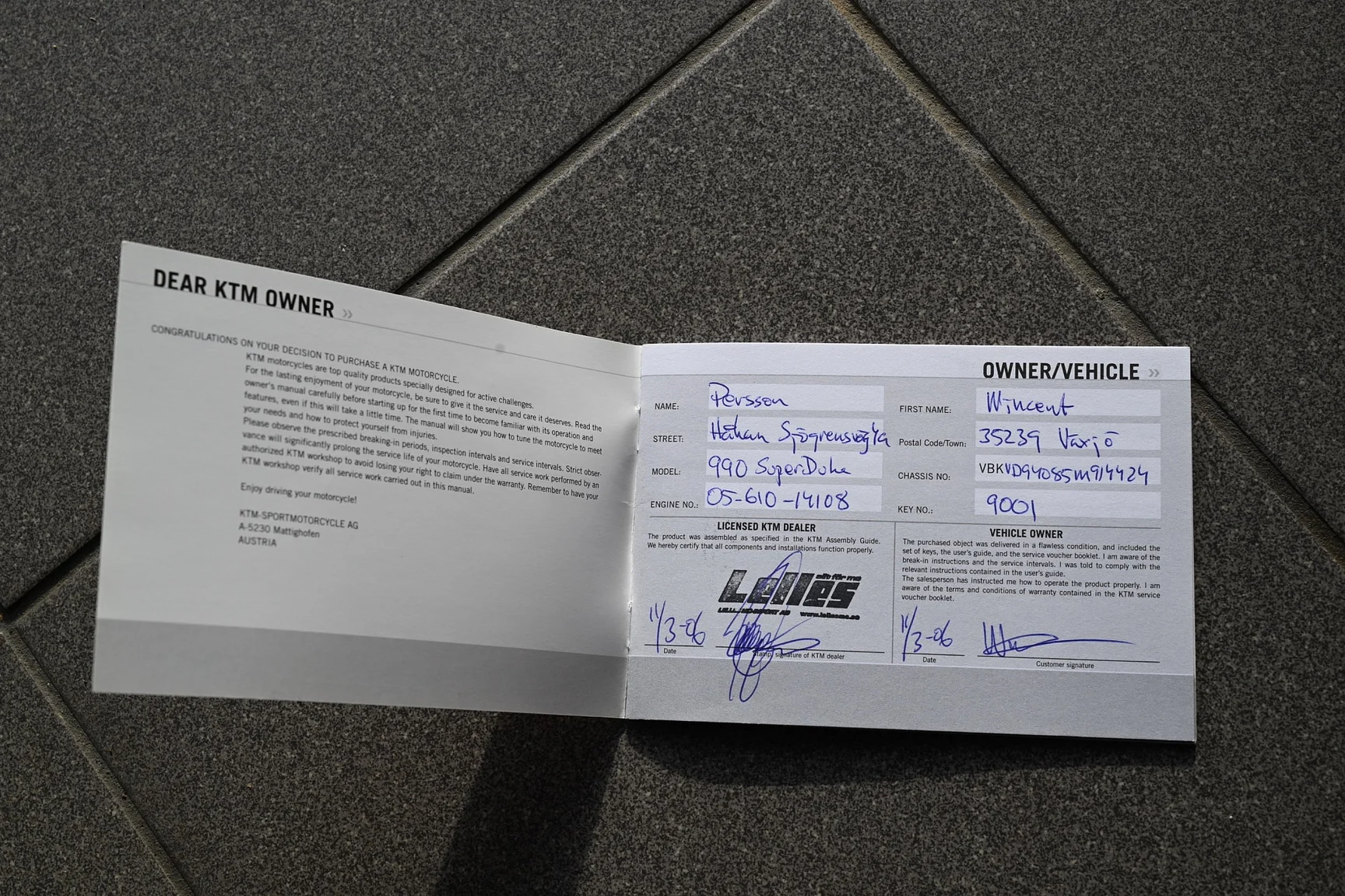 Dokumentation, 2005 KTM 990 Super Duke (1)