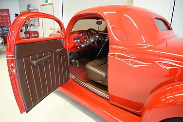 #<Image:0x00007f2ff2fb3348>