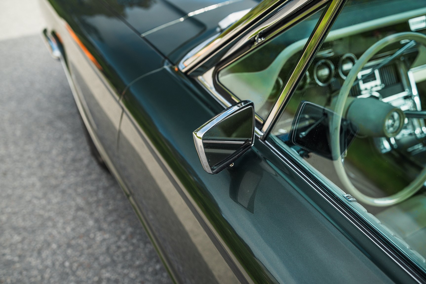 Exteriörbild på 1966 Ford Thunderbird Town Hardtop
