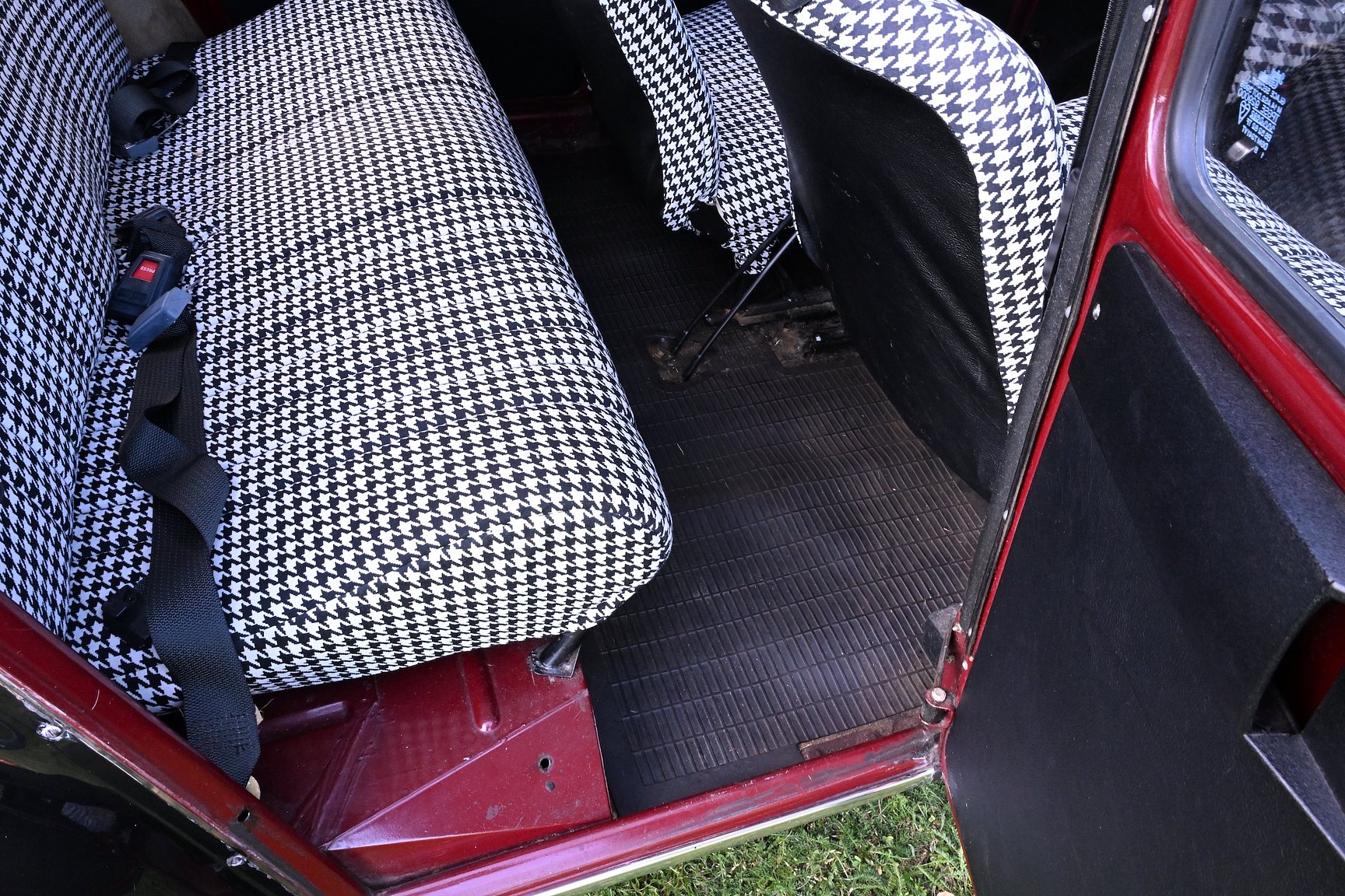 Interior image of 1981 Citroën 2CV Charleston