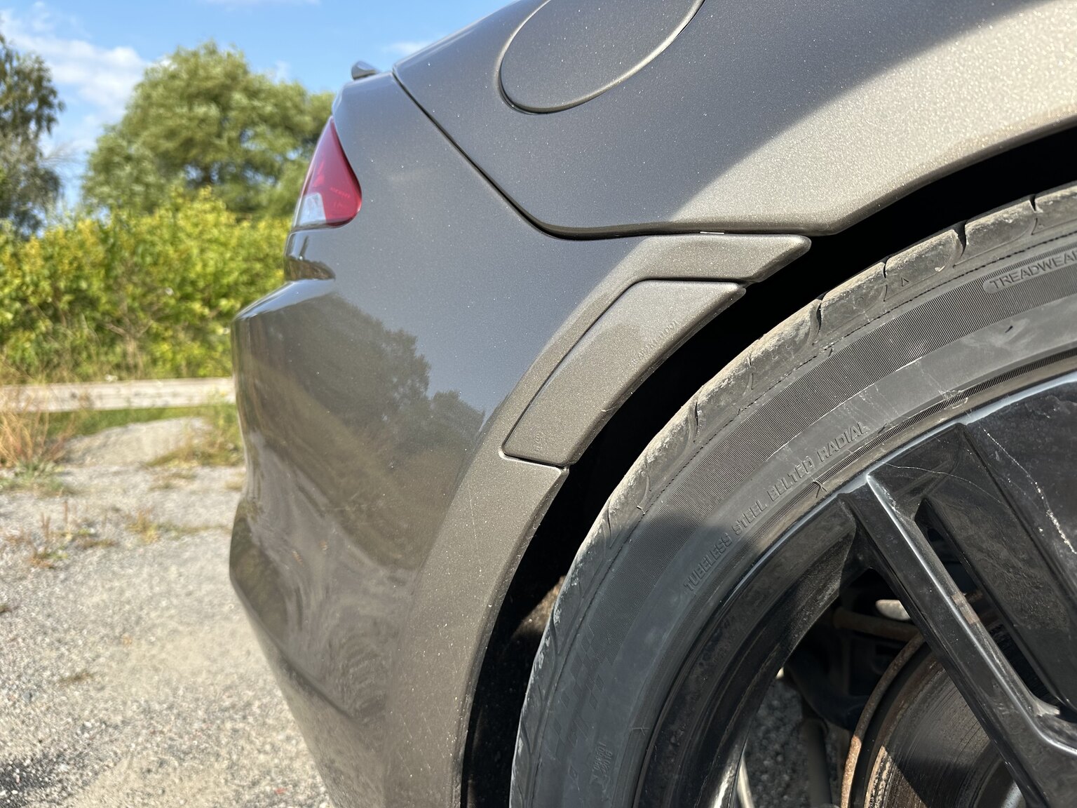 Exteriörbild på 2012  Fisker Karma