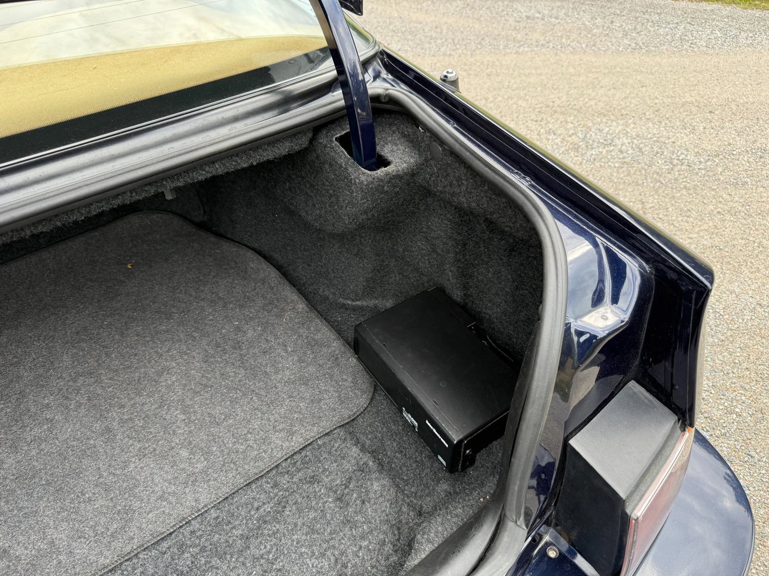 Innenraumfoto von 1997 Cadillac STS Seville 4.6 V8 (69)