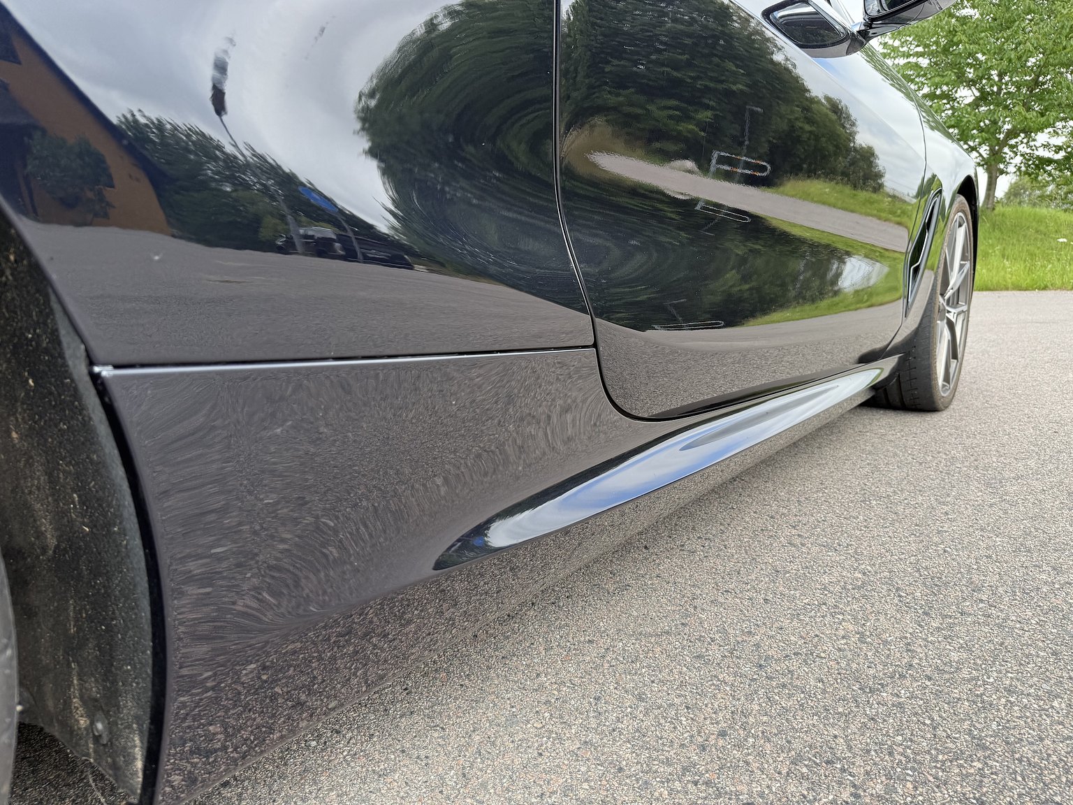 Exterior image of 2019 BMW M850i xDrive Convertible Steptronic
