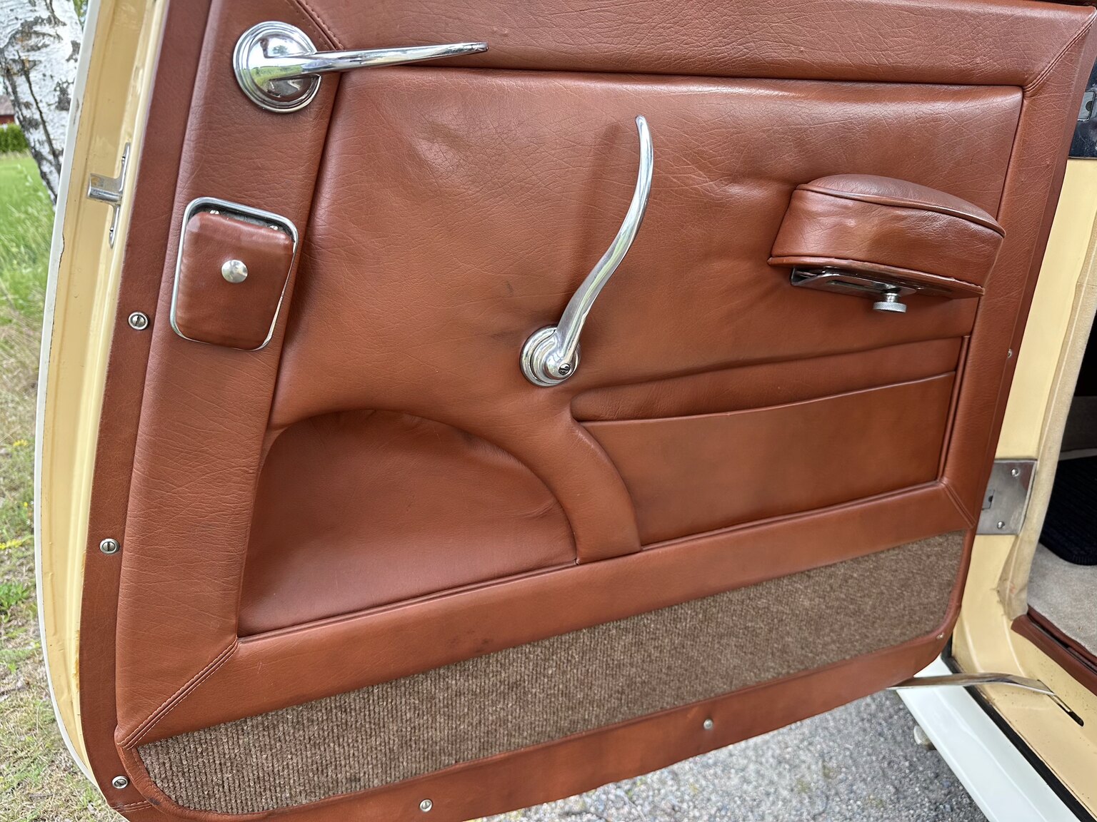 Innenraumfoto von 1947 Bentley Mark IV Sport Saloon