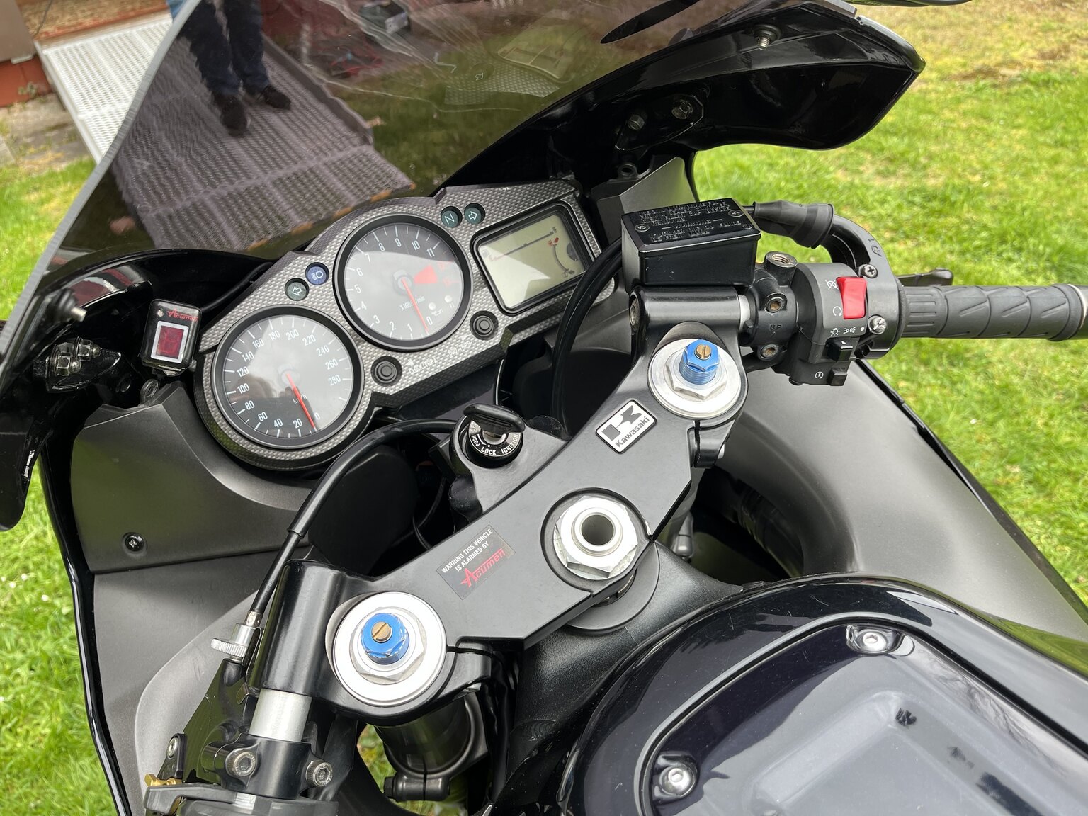 Aussenfoto 2002 Kawasaki Ninja ZX-12R (21)