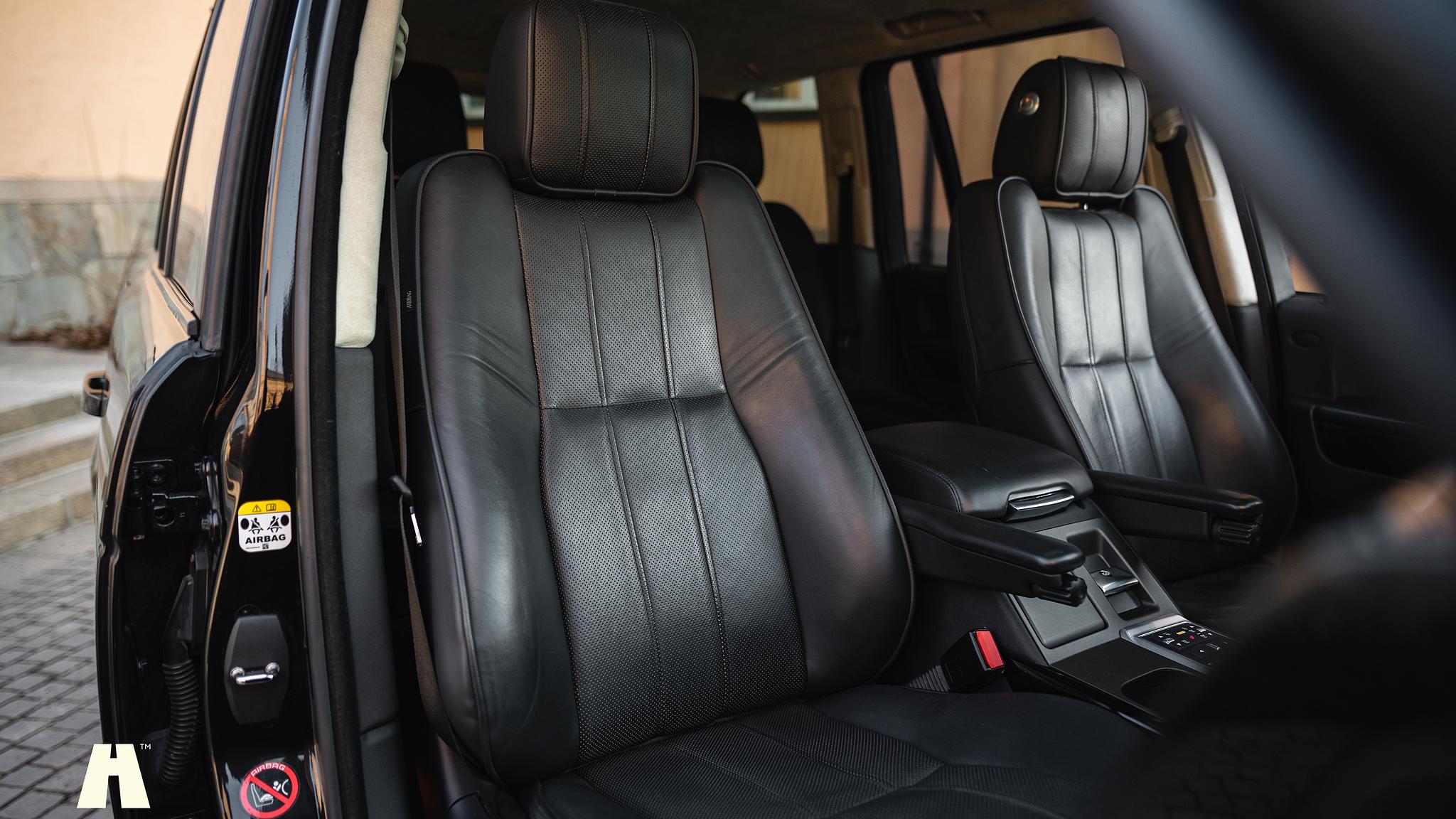 Interior image of 2012 Land Rover Range Rover Westminster TDV8 (L322)