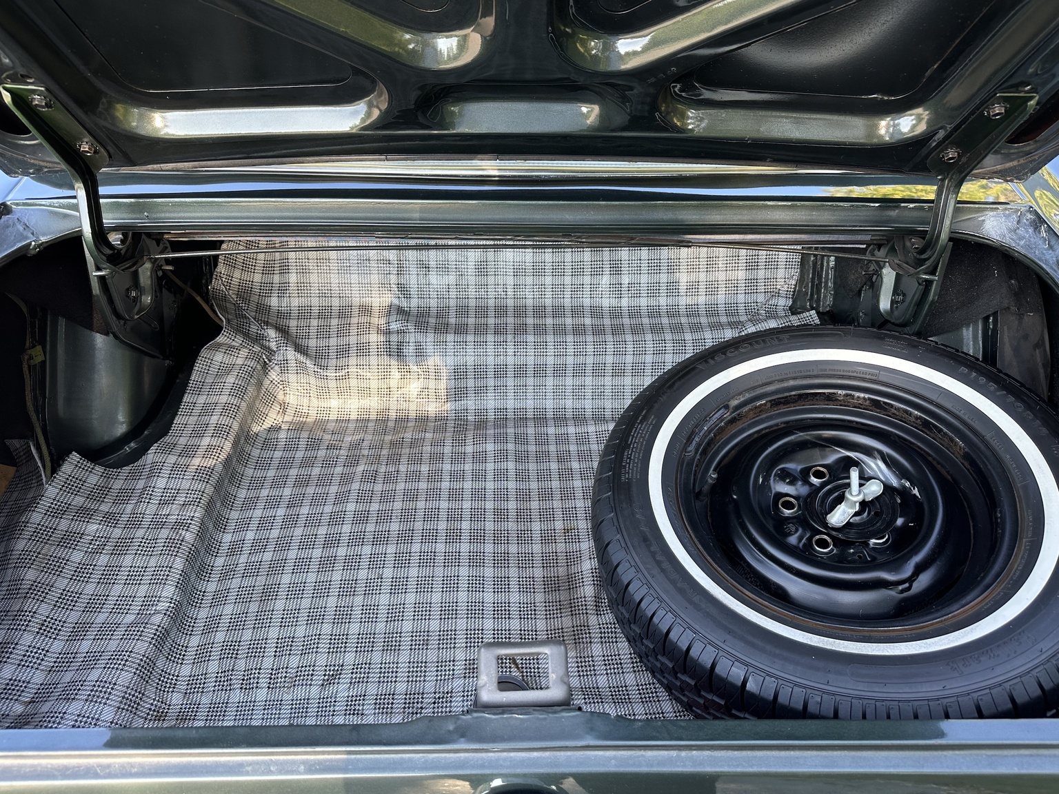 Interiörbild 1965 Ford Mustang 289 Cabriolet