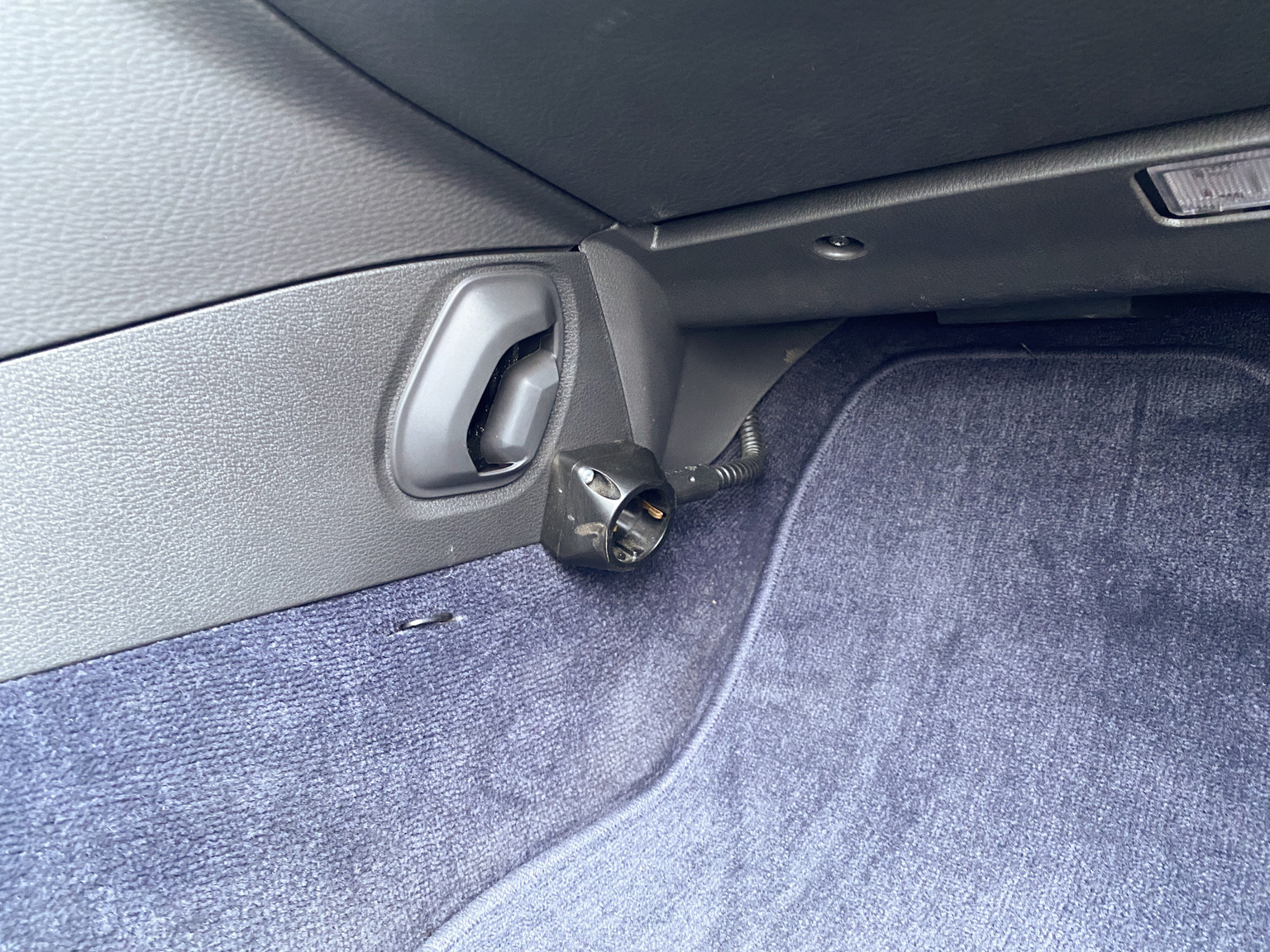 Innenraumfoto von 2005 Volvo V70 R AWD (42)