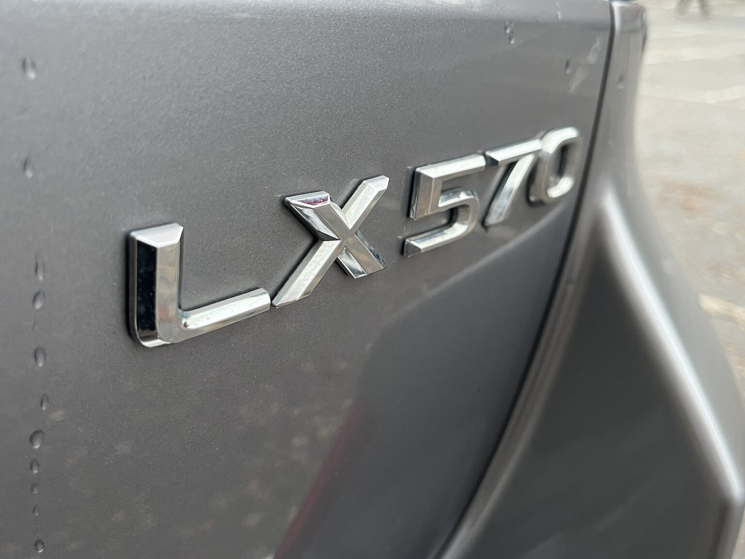 Exterior image of 2011 Lexus LX570