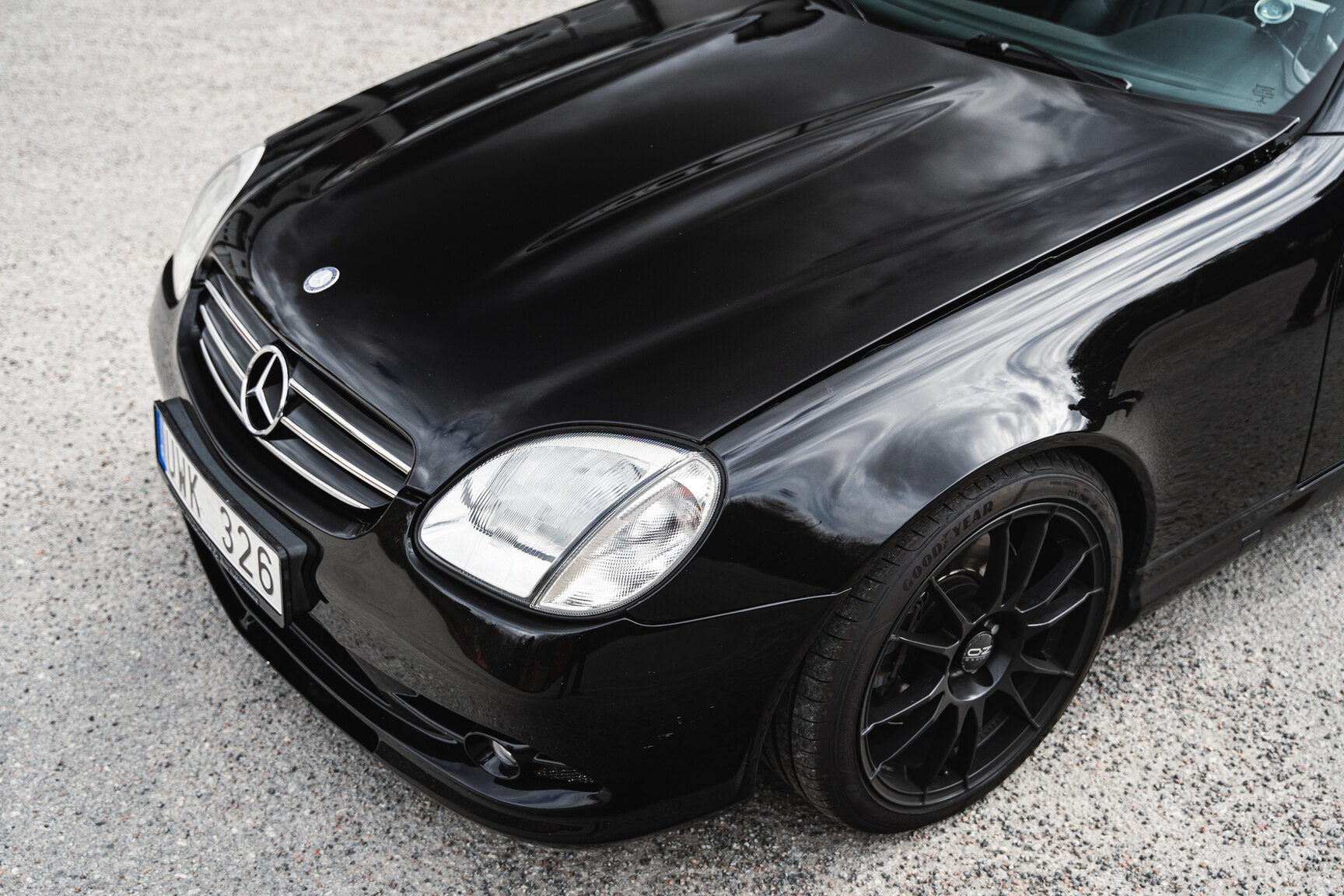 Exteriörbild på 2001 Mercedes-Benz SLK 32 AMG