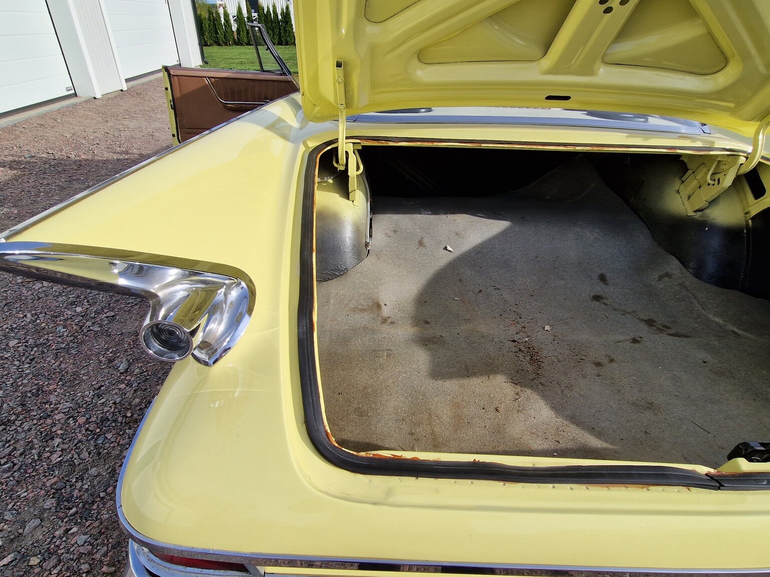 Interiörbild 1961 Chrysler Windsor Coupé