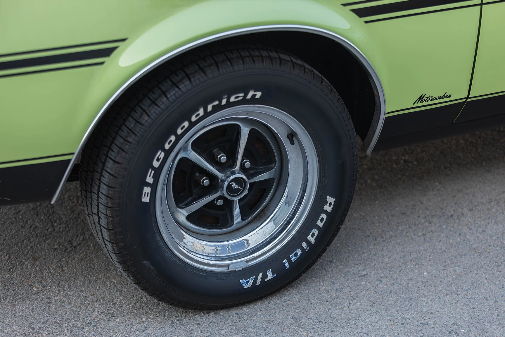 Aussenfoto 1971 Ford Mustang Mach 1 351cui (13)