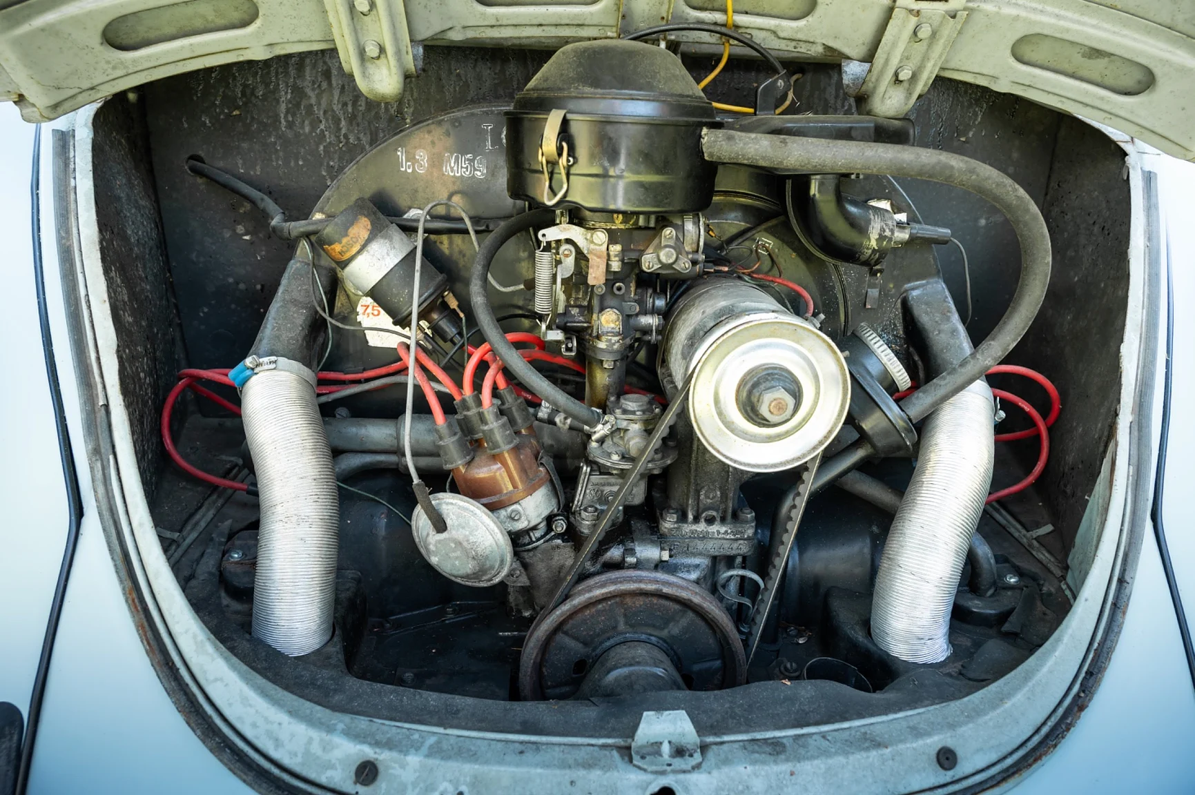 Image of 1968 Volkswagen 1300 Type 11 mechanics (2)