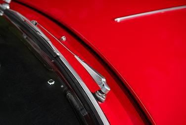 #<Image:0x00007fb040ea4c58>