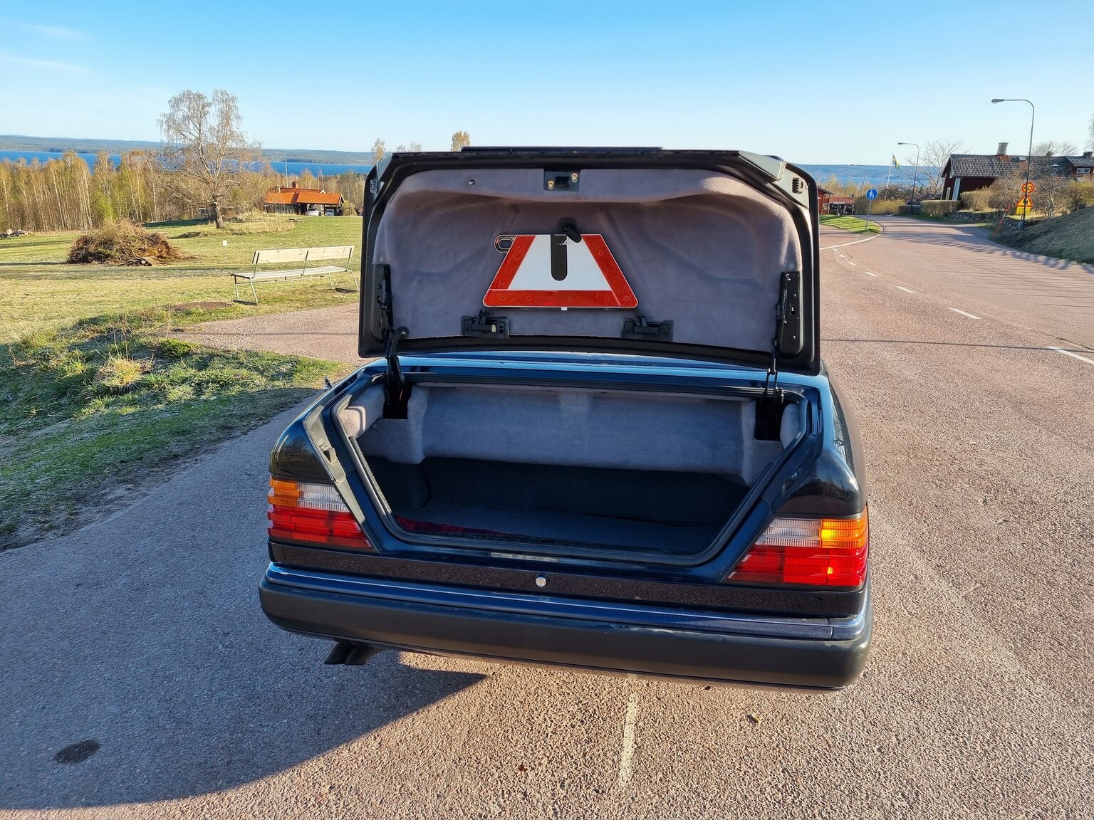 Interiörbild 1993 Mercedes-Benz 300 CE Cabriolet
