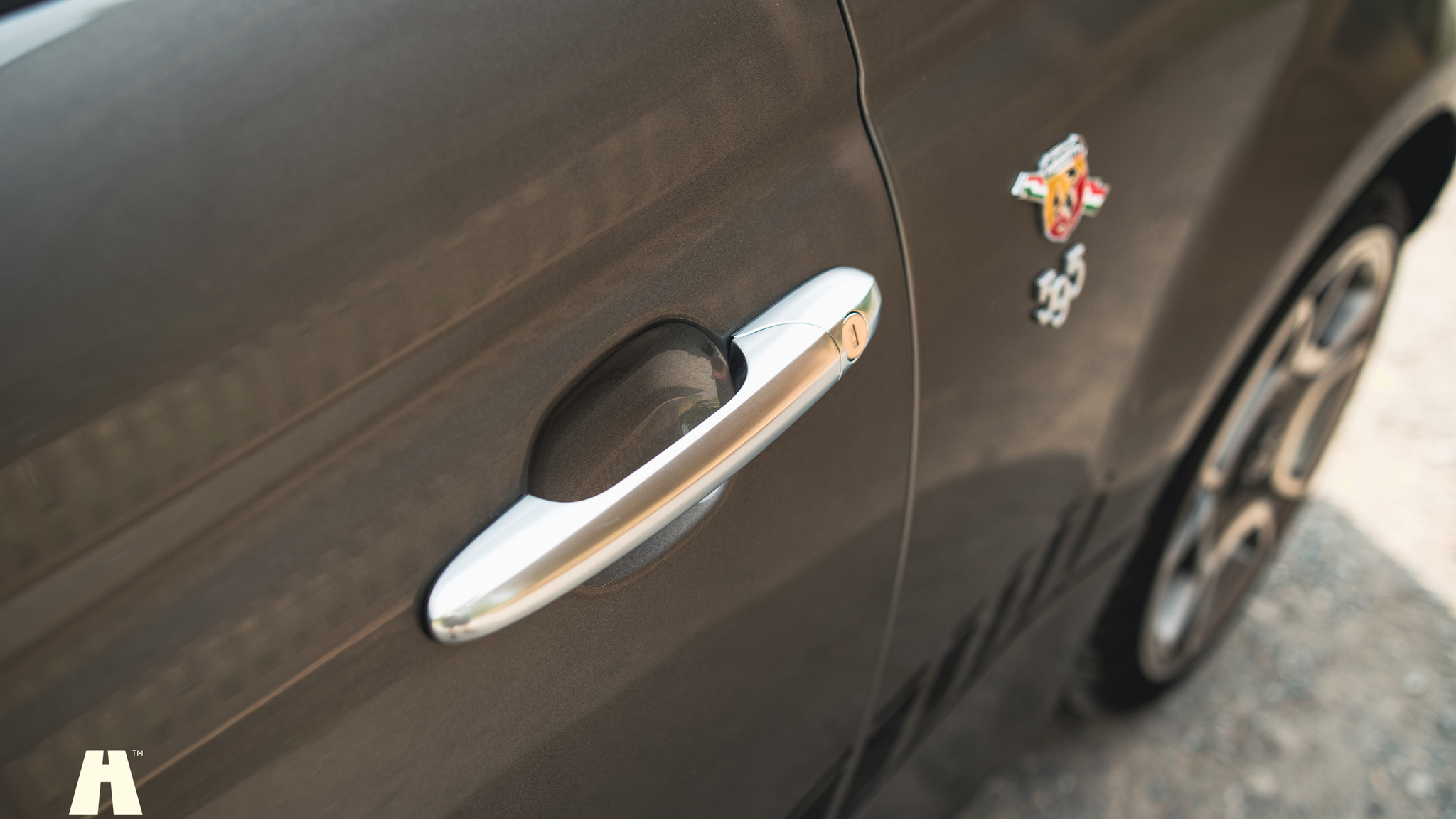 Exteriörbild på 2018 Abarth 595 Turismo CAB