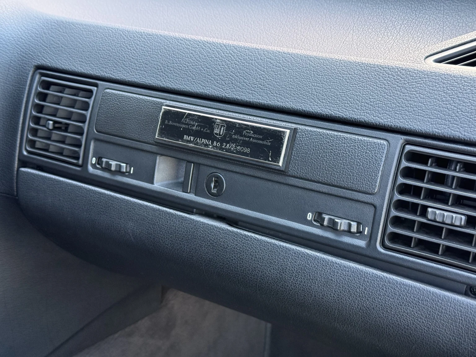 Innenraumfoto von 1993 ALPINA B6 2.8 (40)