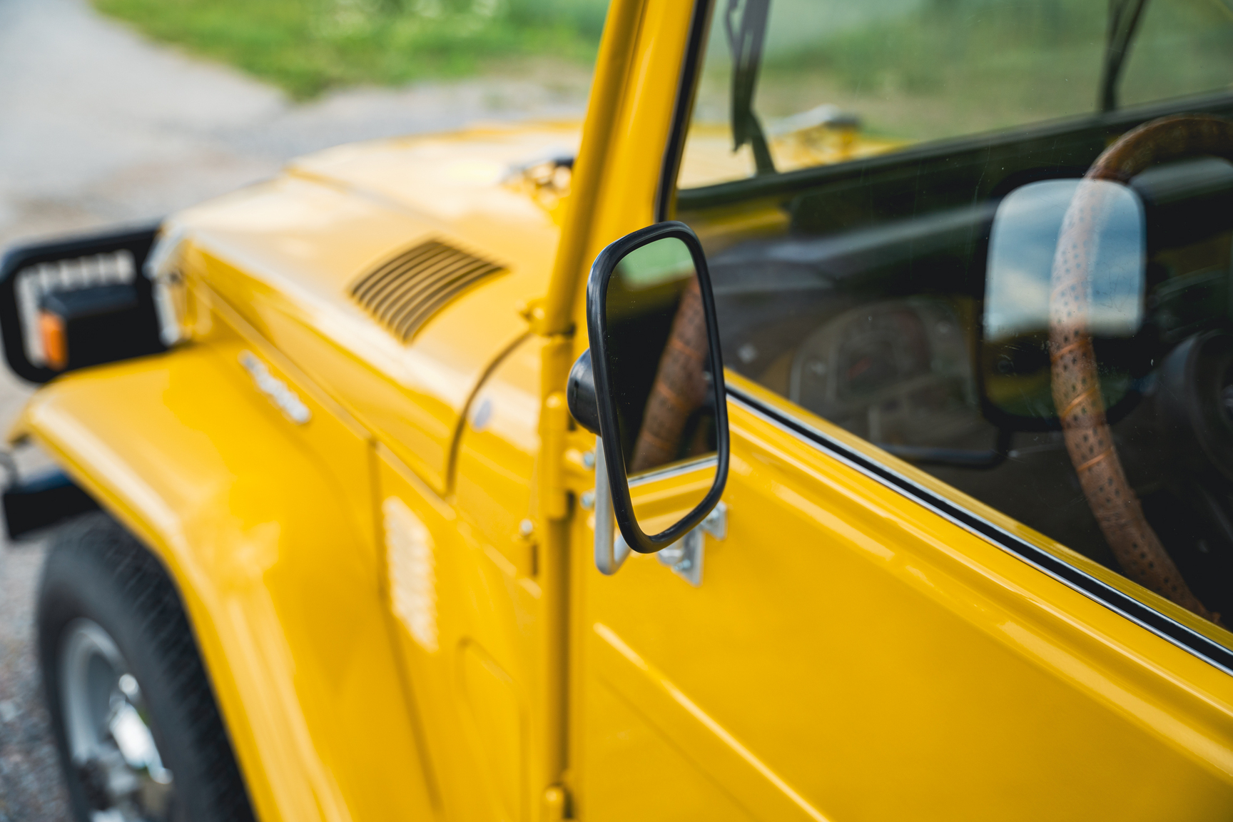 Exterior image of 1976 Toyota Land Cruiser BJ40