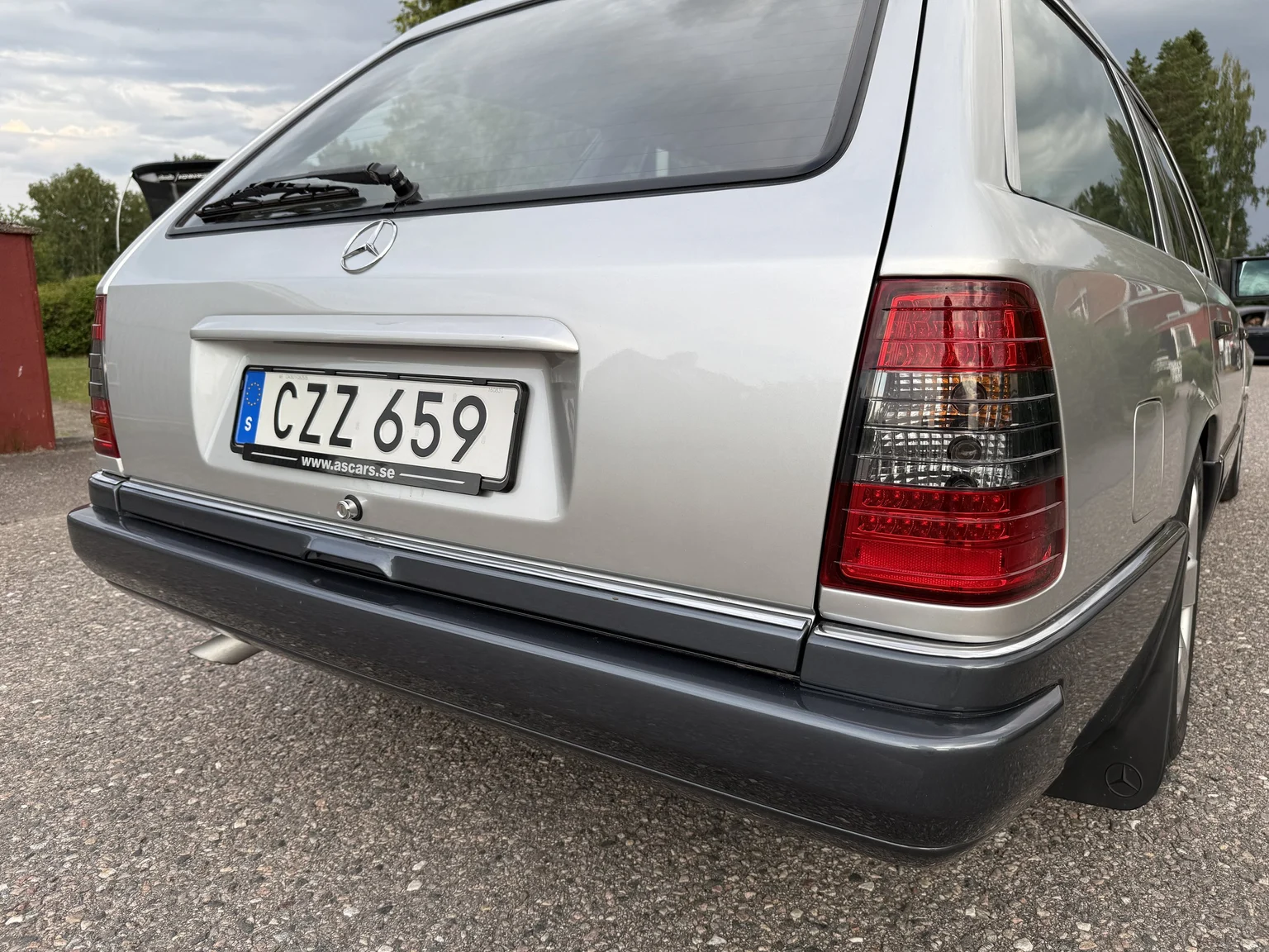 Aussenfoto 1994 Mercedes-Benz E 320 T (8)